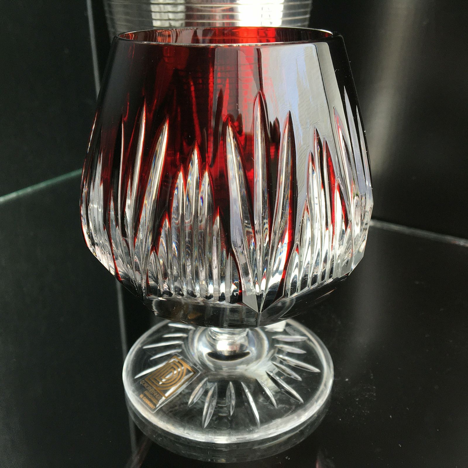 2x Kristallen Cognacglazen | Brandy Snifters | Robijnrood | Jaren 1970 photo furniture