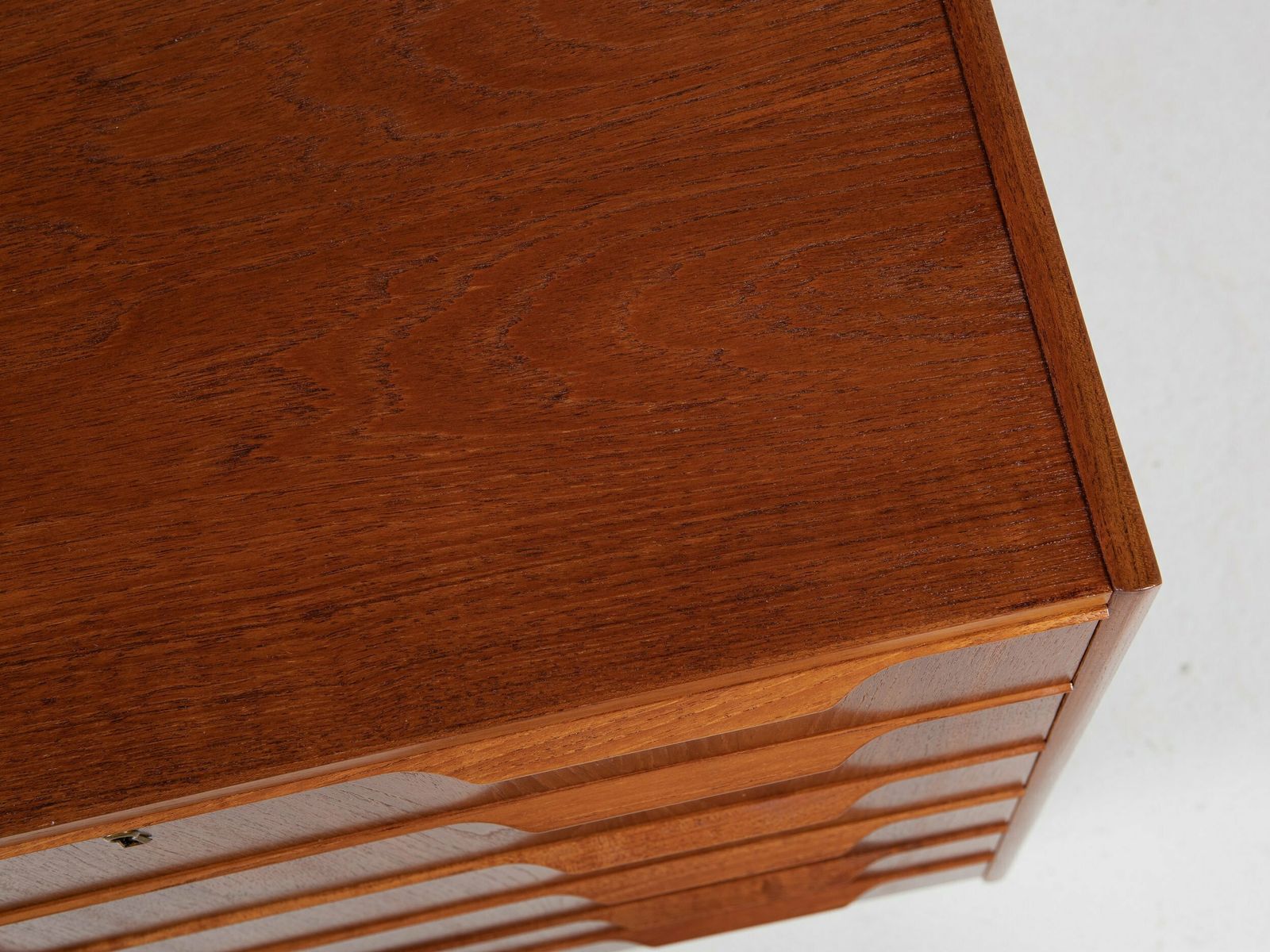 Midcentury Danish Chest Of 6 Drawers In Teak 1960s   Long Drawer Handle With 2 Handles photo vintage