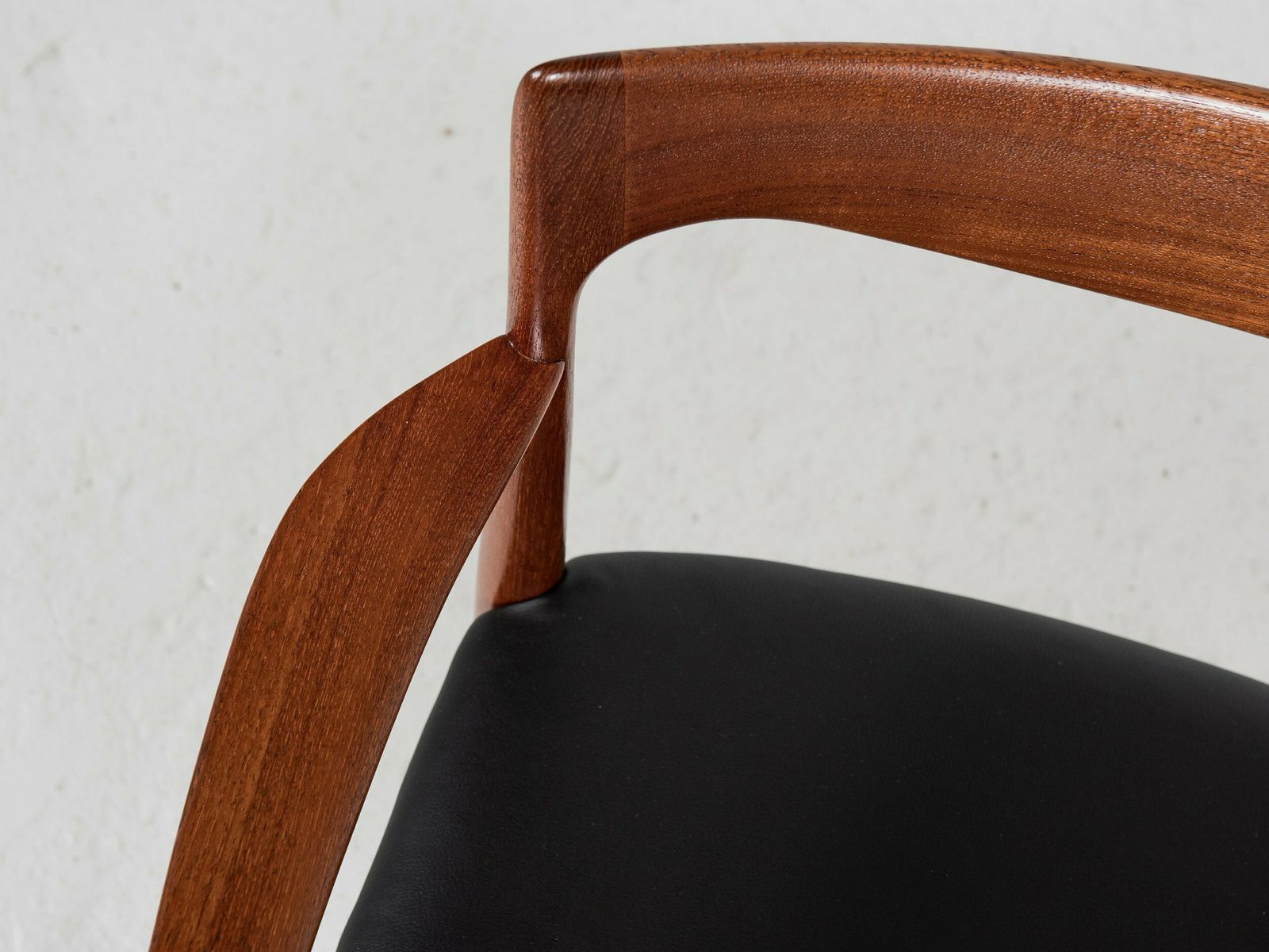 Midcentury Danish Chair With Armrests In Teak And New Skai By Arne Vodder For Vamo 1960s photo buy