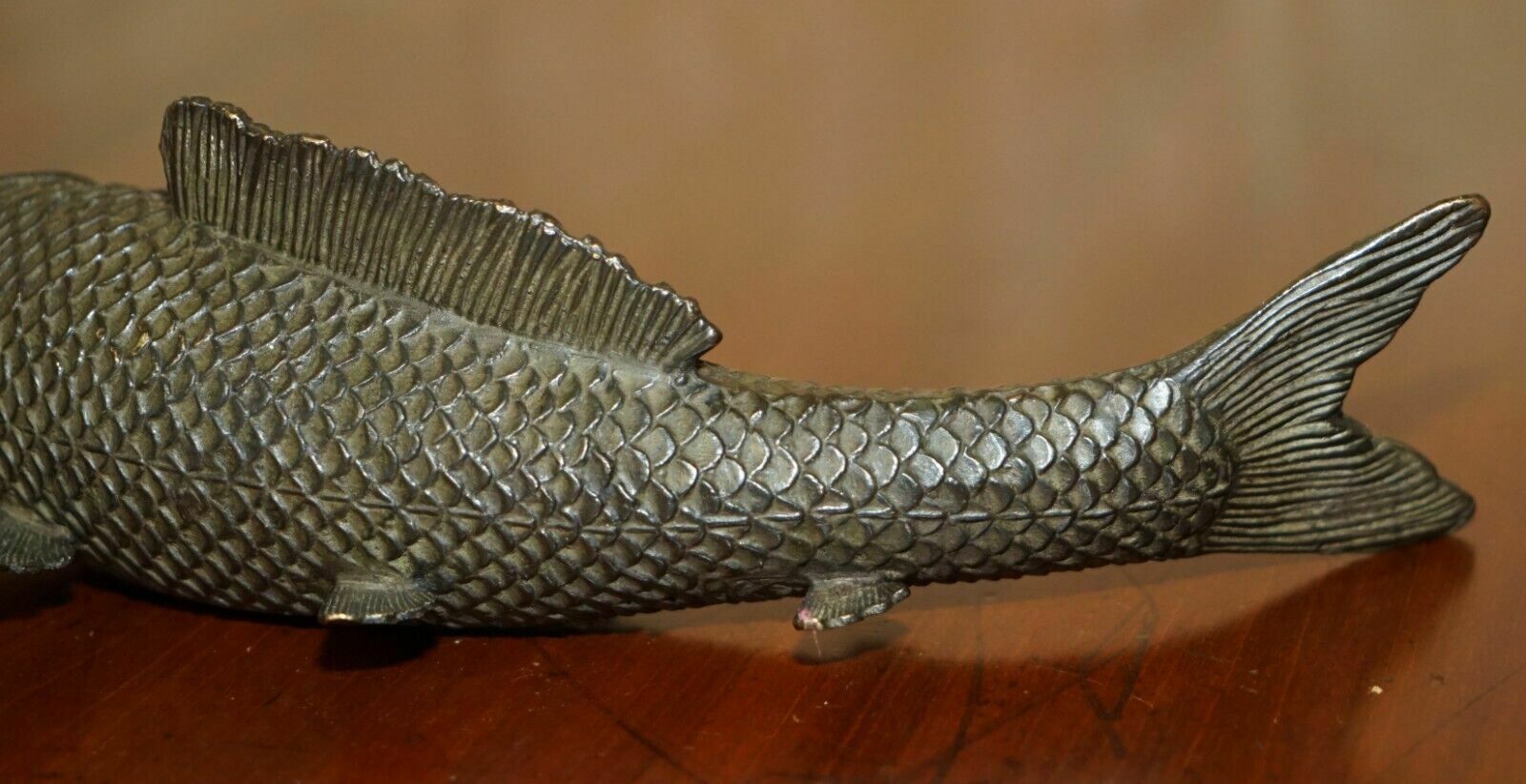 Art Antique Solid Bronze Japanese Koi Carp Statue Of A Wonderfully Elegant Fish photo