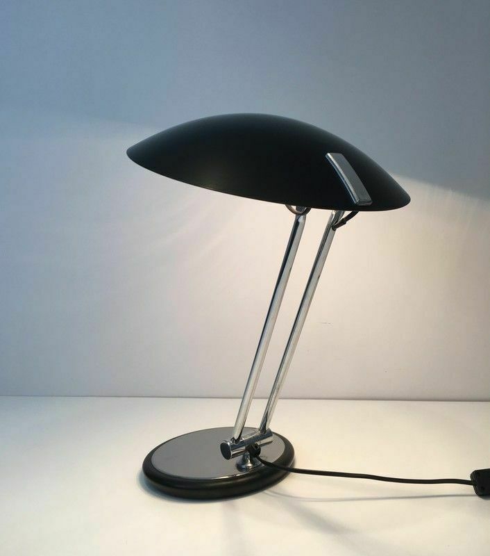 Swivel Design Desk Lamp In Chrome And Black Lacquered Metal photo 580.0