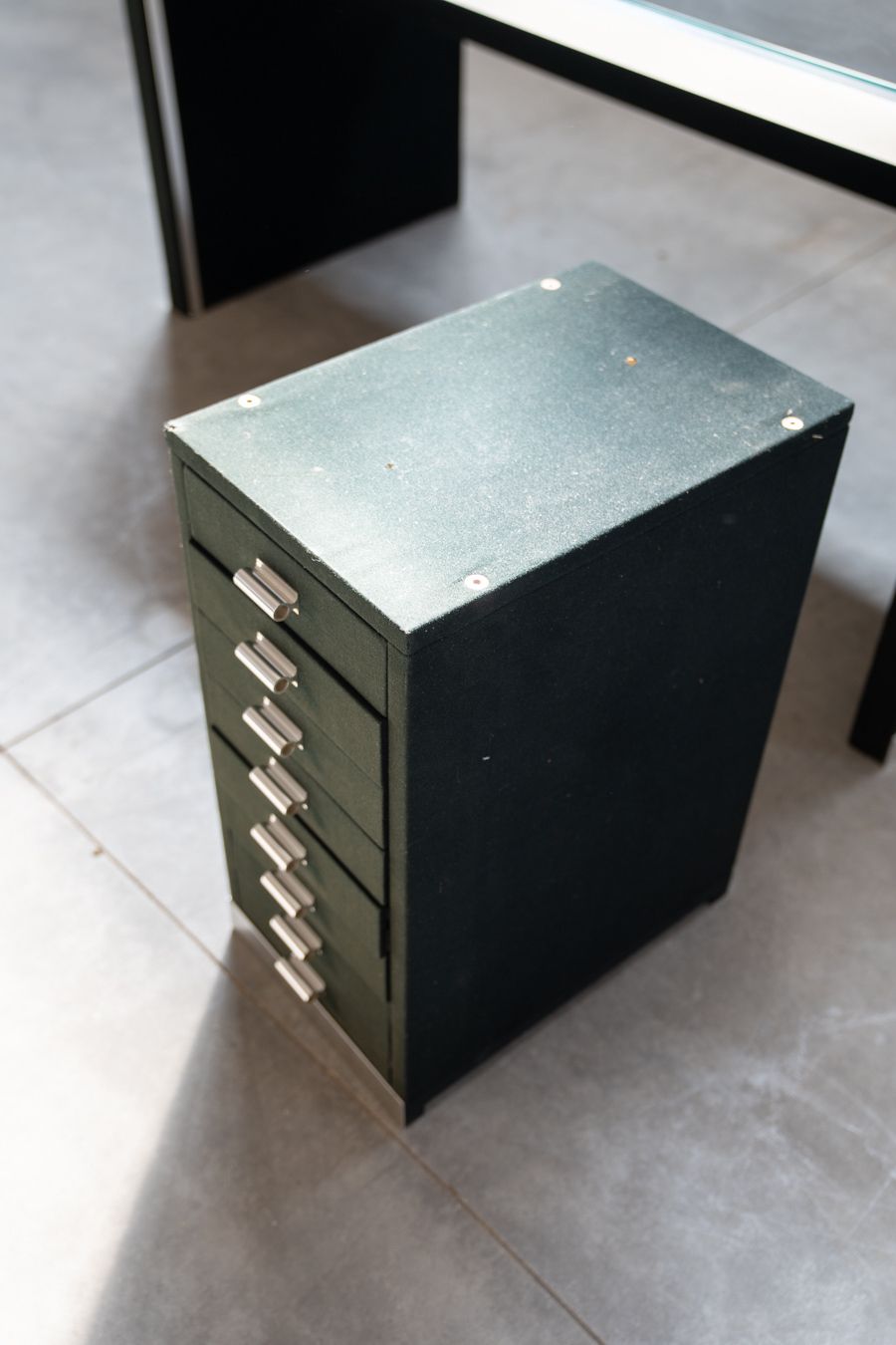 photo furniture Guido Faleschini Desk For Mariani, 1970