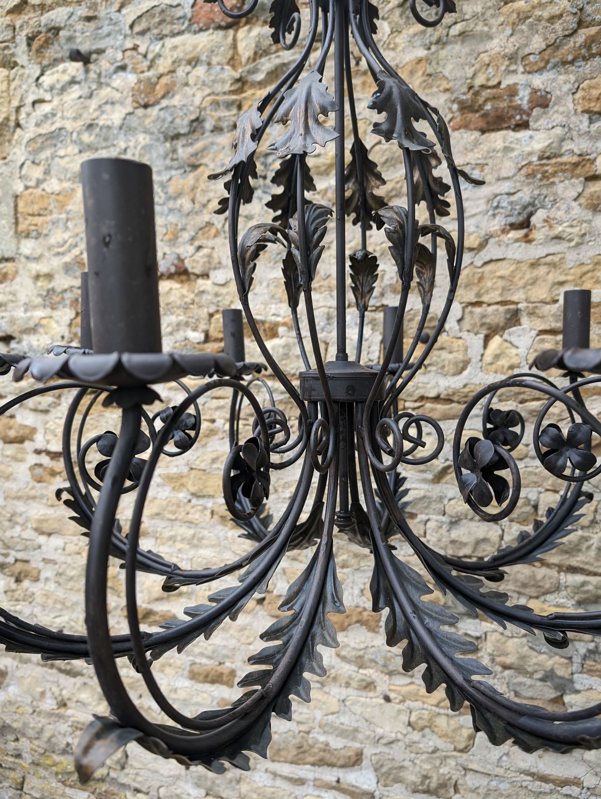 Antique, Metal, 8 Branch, Wired Chandelier photo vinterior