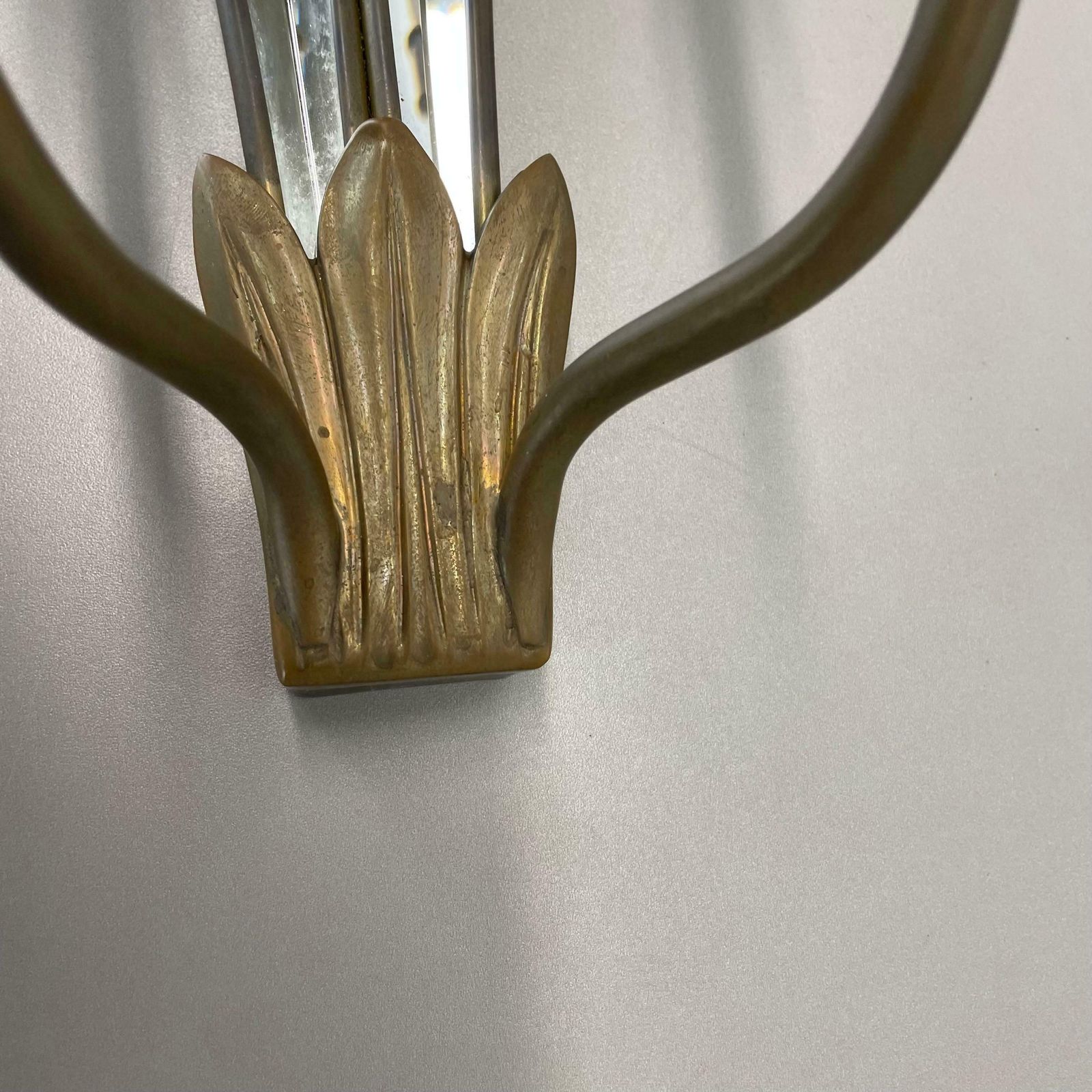 2616.0 Set Of Two Xxl 56cm Floral Mirror And Bronze Theatre Wall Light, France 1970 No2 photo