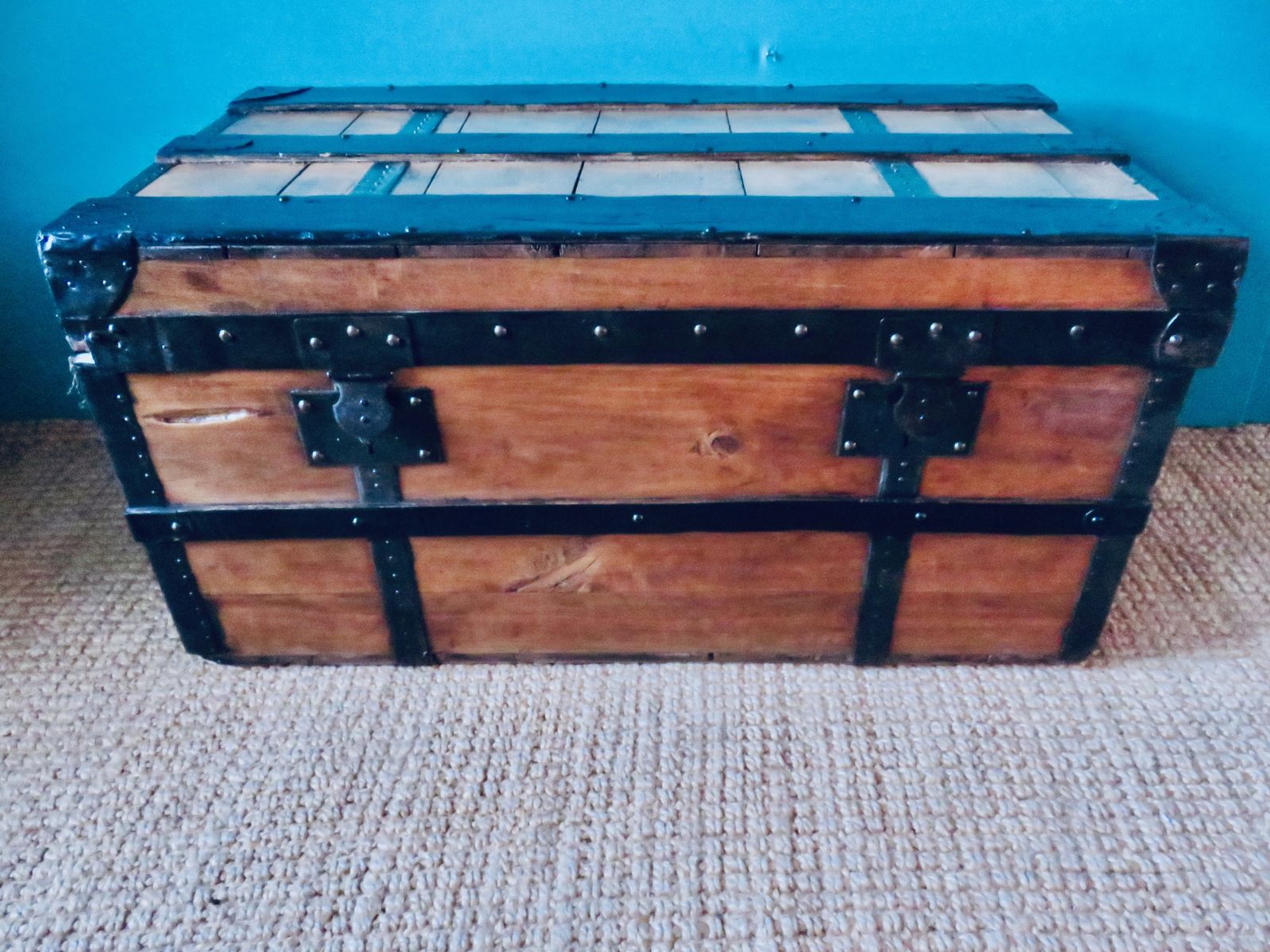 Cargo Trunk Or Seat. Wood And Metal, Frane Around 1900.