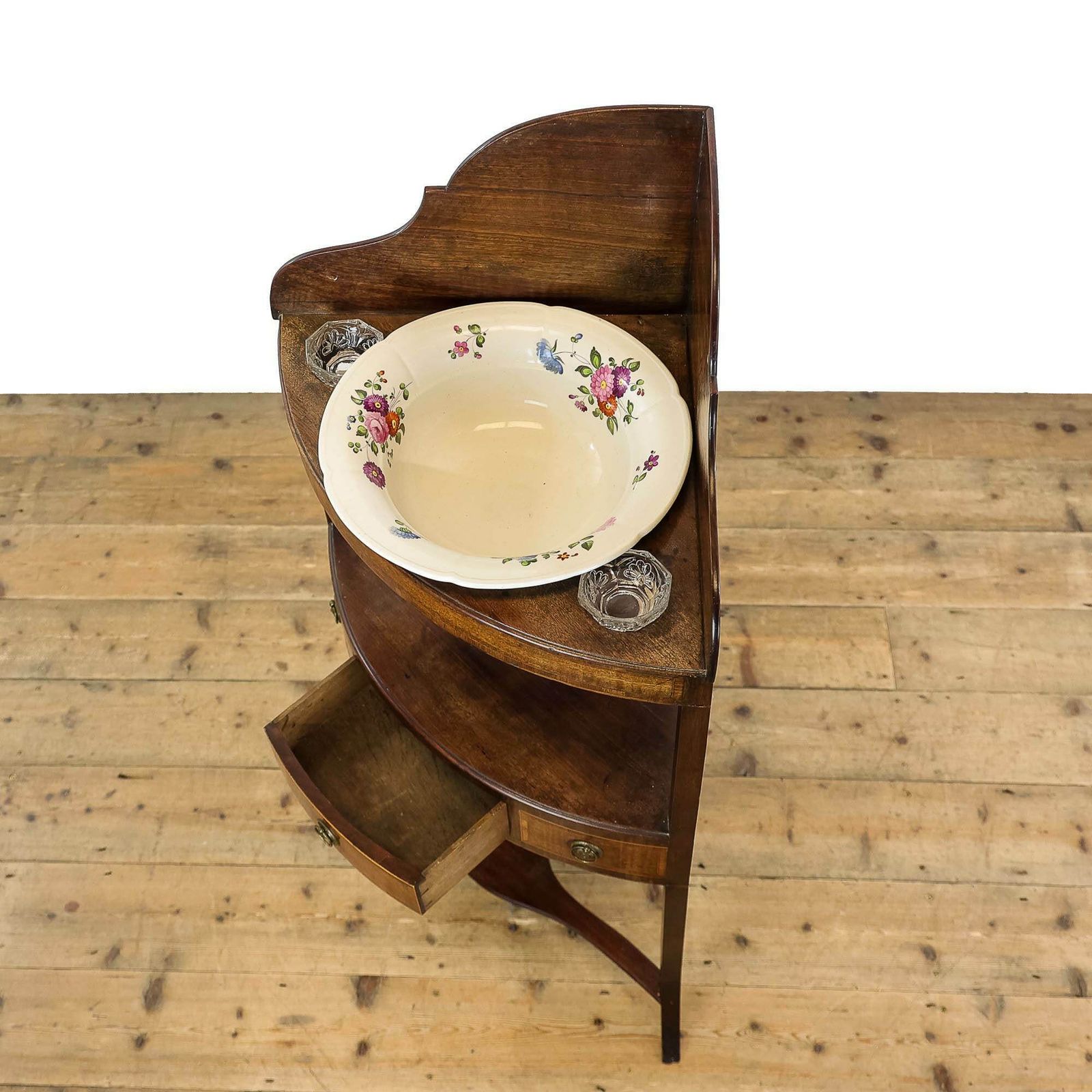 Antique 19th Century Mahogany Bow Front Corner Stand |  Washstand | Bedroom Furniture photo 395.0