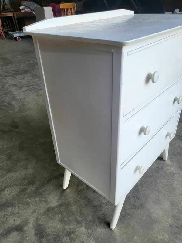 Vintage 20thc Small Painted White Chest Of Drawers Splayed Legs 3 Drawers photo buy