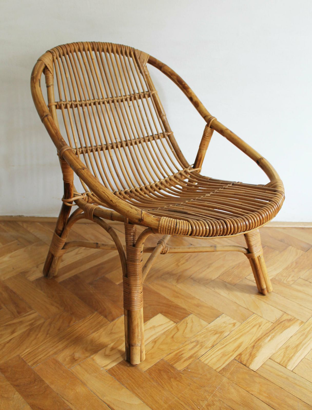 photo for sale 1960's Set Of Four Rattan Armchairs And Side Table By Jaroslav Prochazka For Uluv