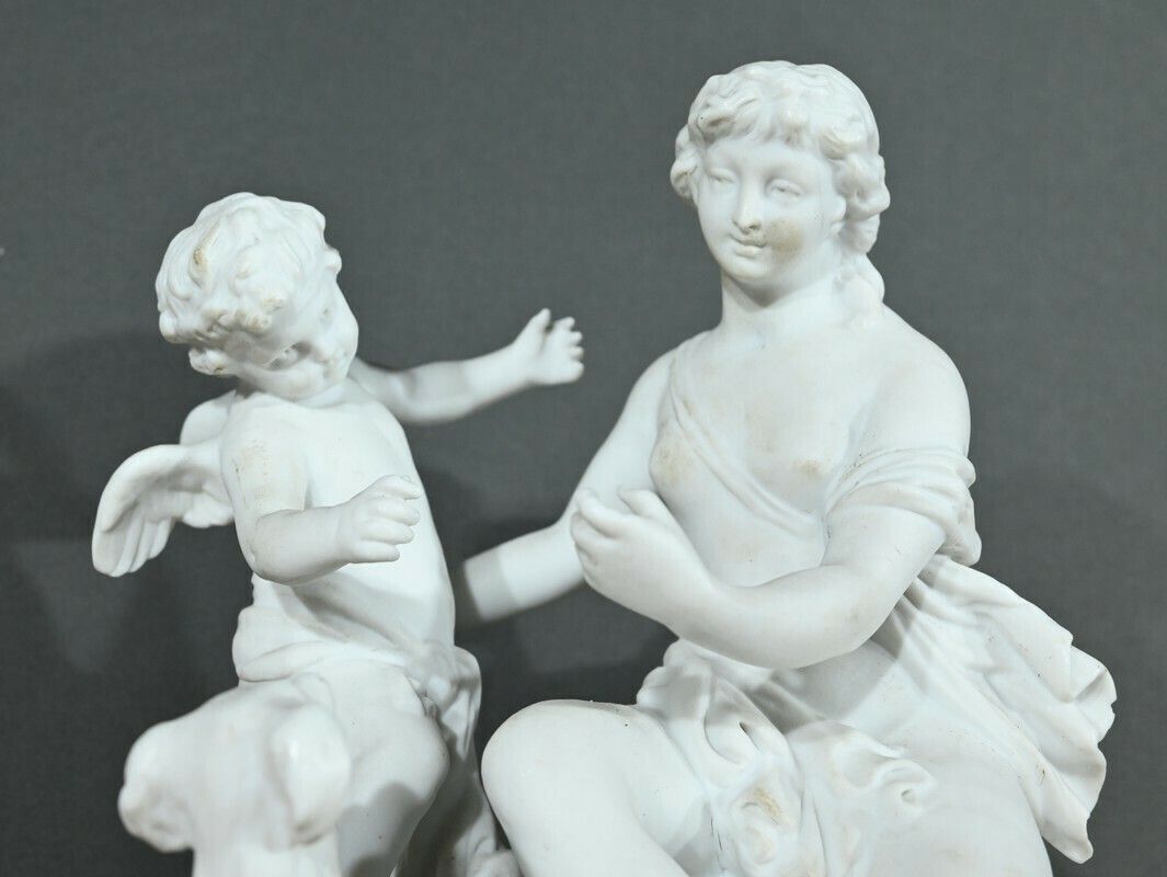 Biscuit Sculpture “Venus And Love” – Late 19th Century photo vinterior