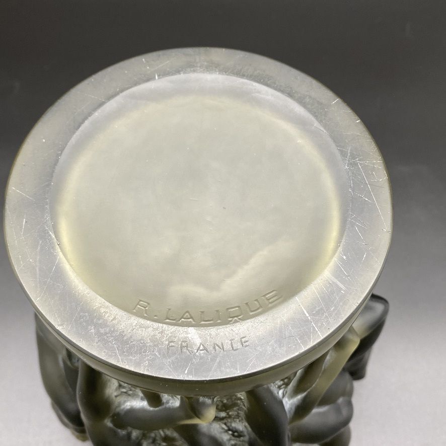 photo furniture One R.Lalique Bacchantes Vase In Grey And White Patinated Glass.