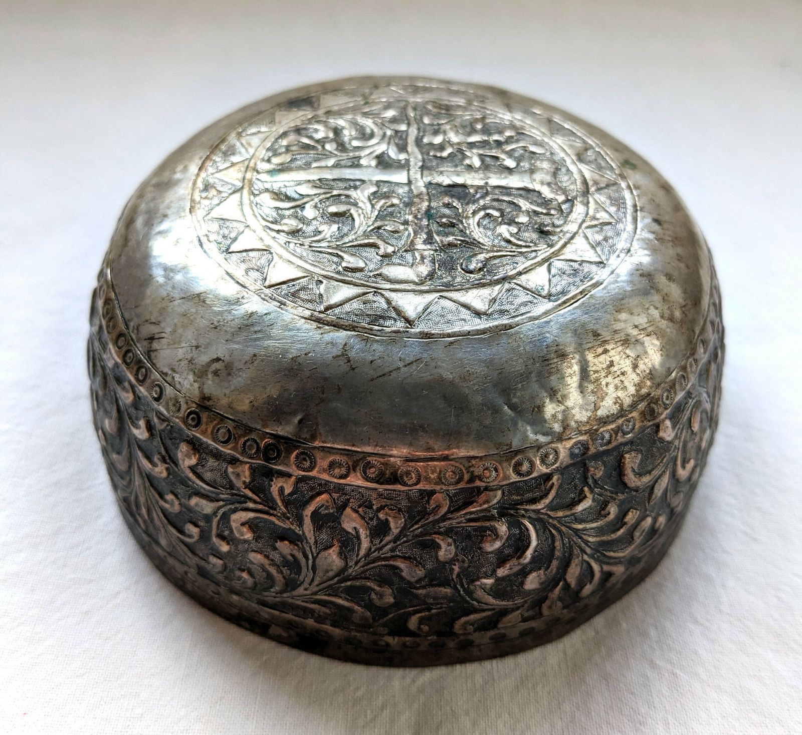 Antique Islamic Malay Small Silver Bowl With Engraved Relief Decoration photo buy