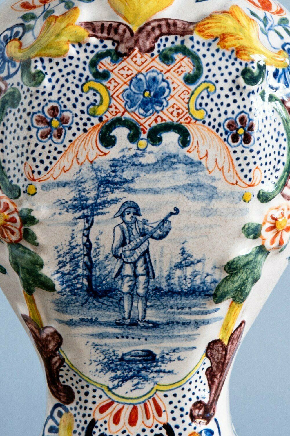 photo furniture Dutch Delftware, Pair Of Polychrome Covered Baluster Vases, 18th Century