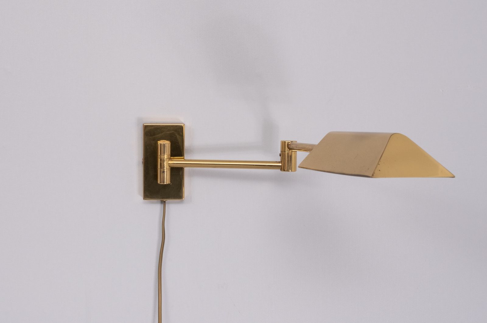Messing Zwenkarm Wandlamp Duitsland Jaren 1970 photo 690.0