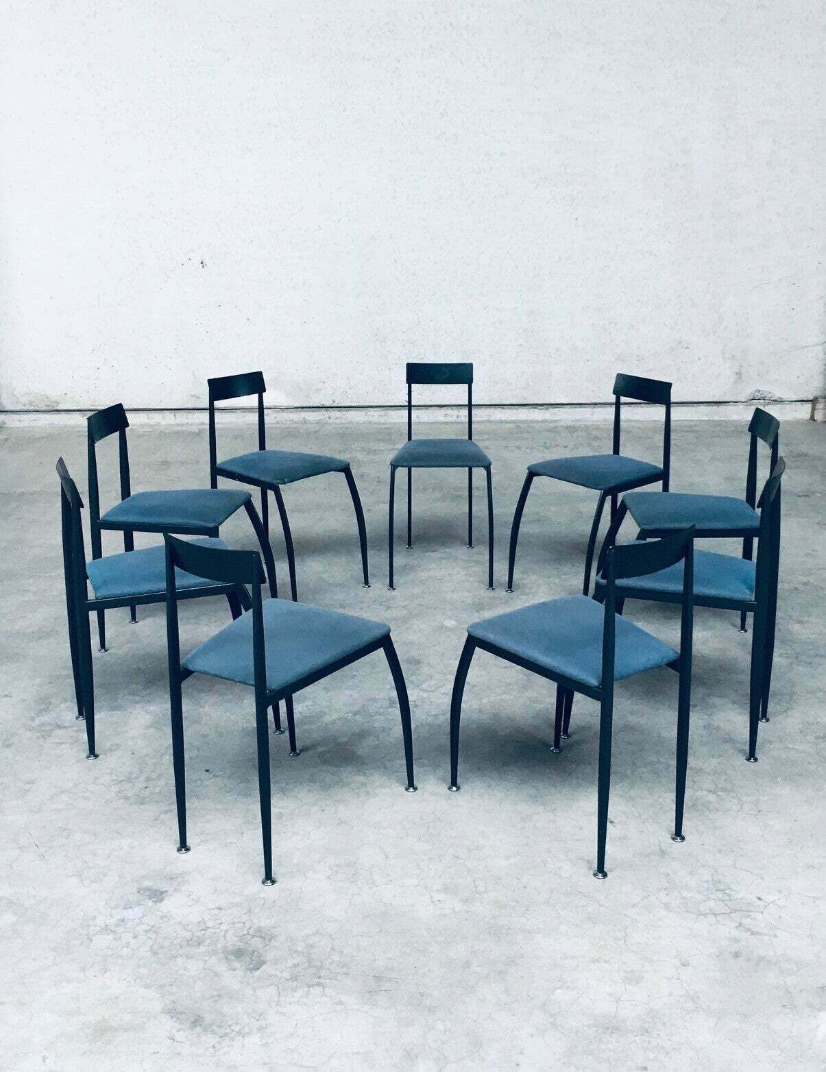 photo furniture Postmodern Design "Lolly" Eetkamerstoelen Van Fly Line, Italië, Jaren 1980