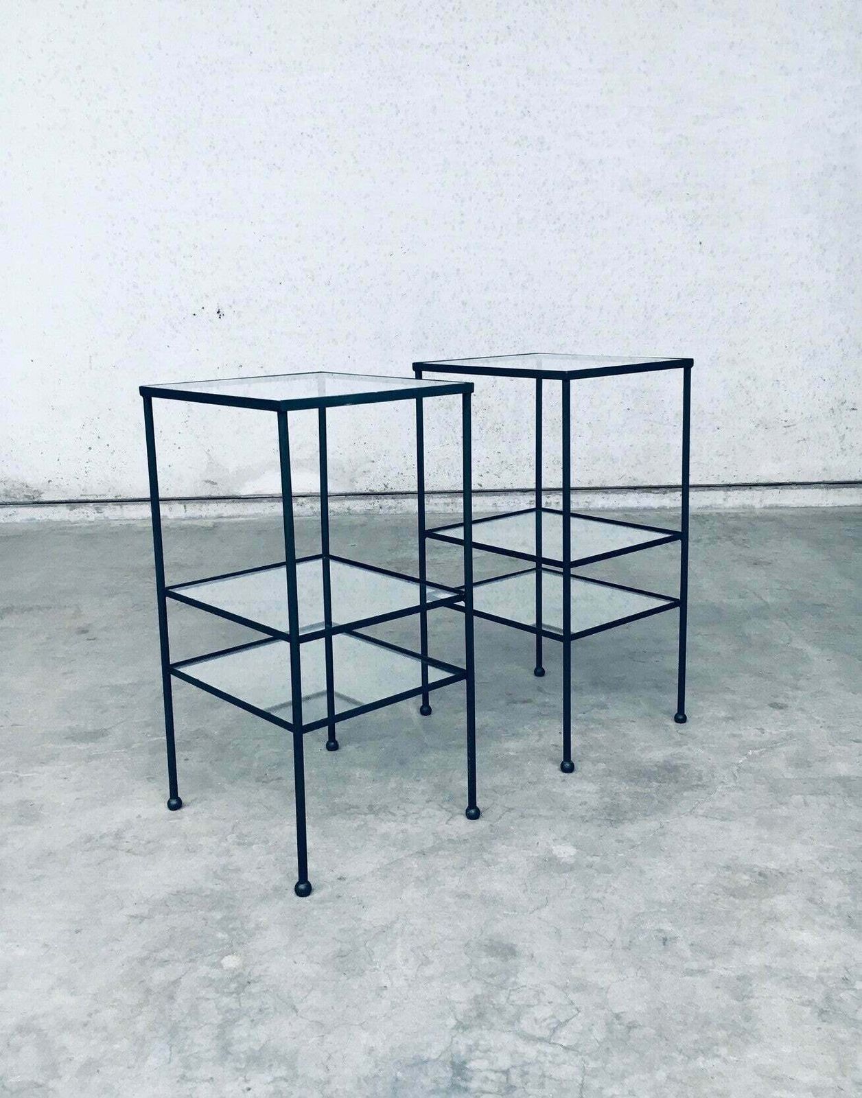 Minimalistisch Design Drielaags Bijzettafelset, België, Ca. Jaren 1960 photo Meubels