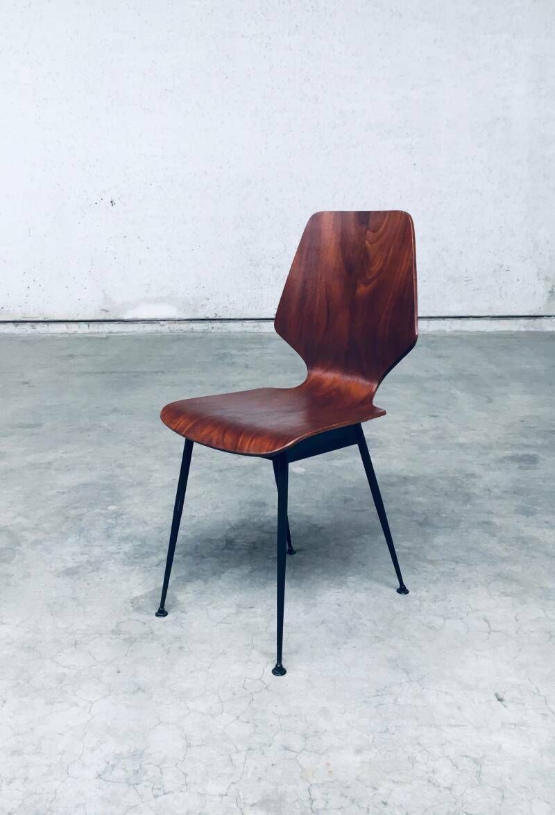 photo vinterior Midcentury Modern Design Plywood Side Chairs Attributed To Carlo Ratti For Legni Curvati, Italy 1950's