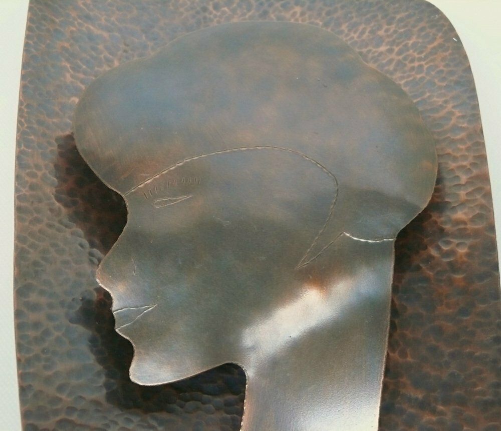 photo for sale Handmade Woman's Portrait Wall Lamp In Copper Plated Metal, 1960s