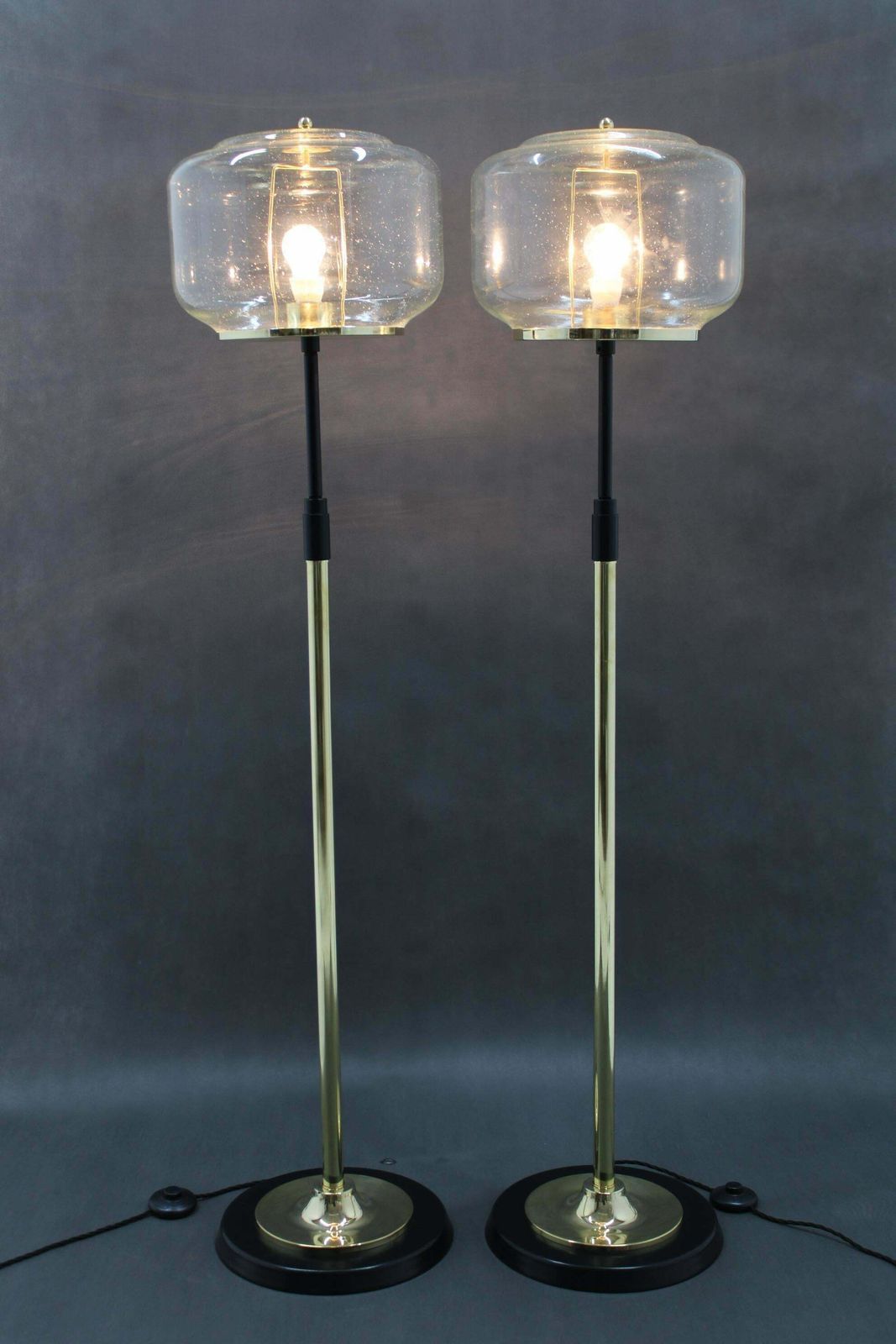 Paar Glazen Vloerlampen Met Messing Details, Kamenicky Senov, Tsjecho Slowakije, Jaren 1970 photo furniture