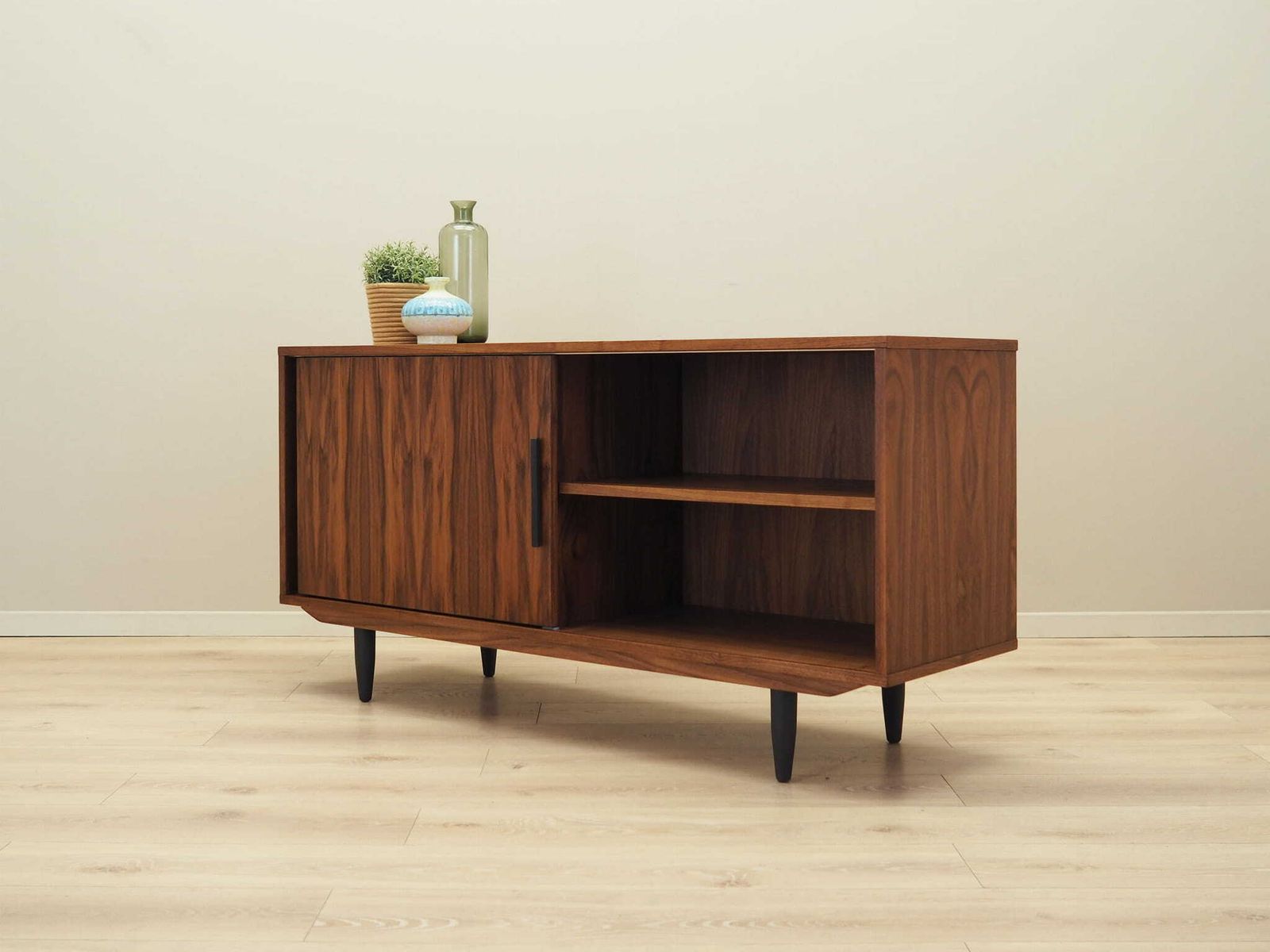 Walnut Dresser, Scandinavian Design photo 1609.0