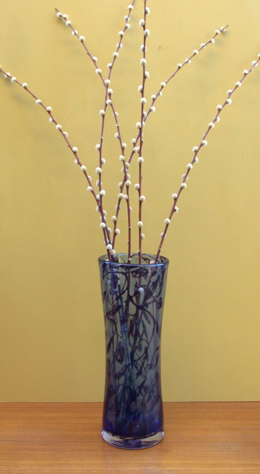 Kosta Boda Arabesque Pattern Tall Glass Vase By Olle Brozen Signed And Numbered photo 140.0