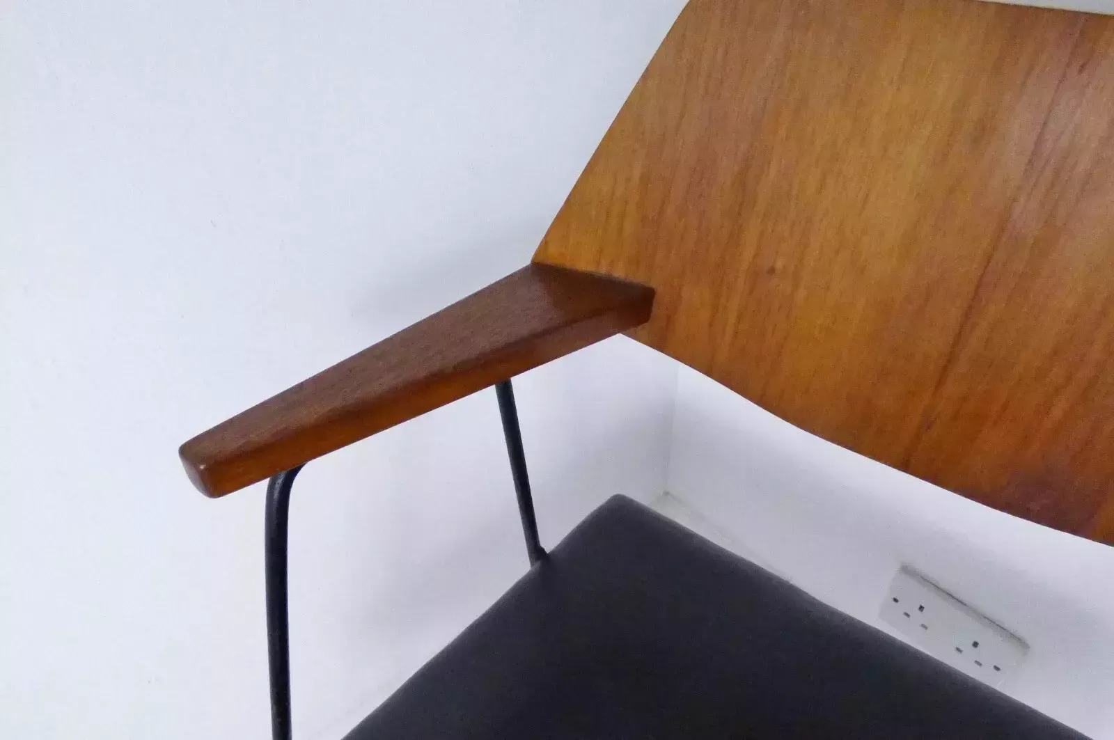 Stunning Vintage Plywood & Metal Chair Attributed To Robin Day photo for sale