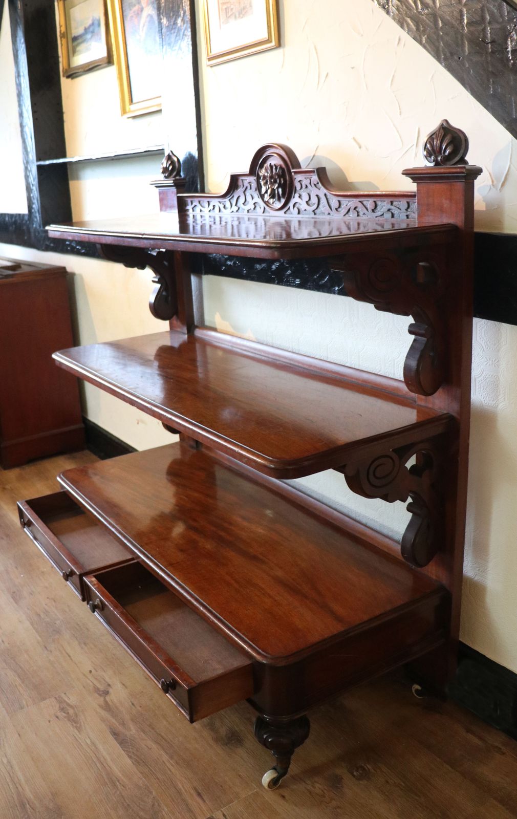 A Lovely Victorian Mahogany Buffet Or Dumb Waiter Shelf. photo 595.0