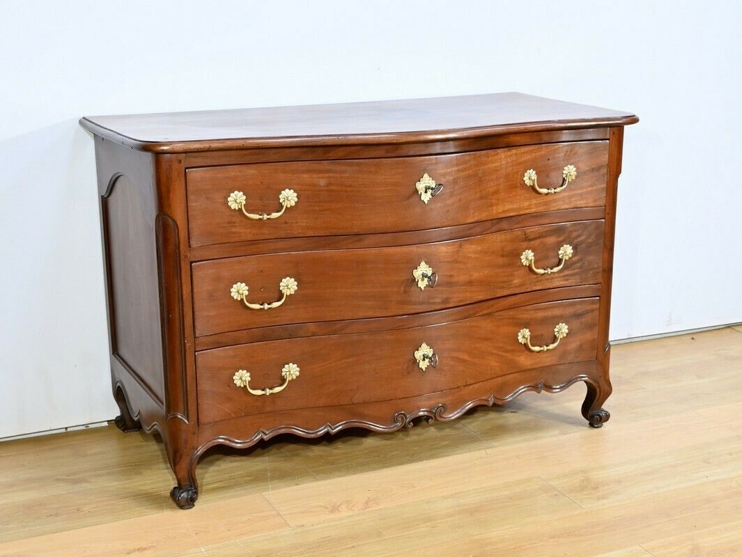 Nantaise Port Commode In Cuban Mahogany – 2nd Part 18th Century photo furniture