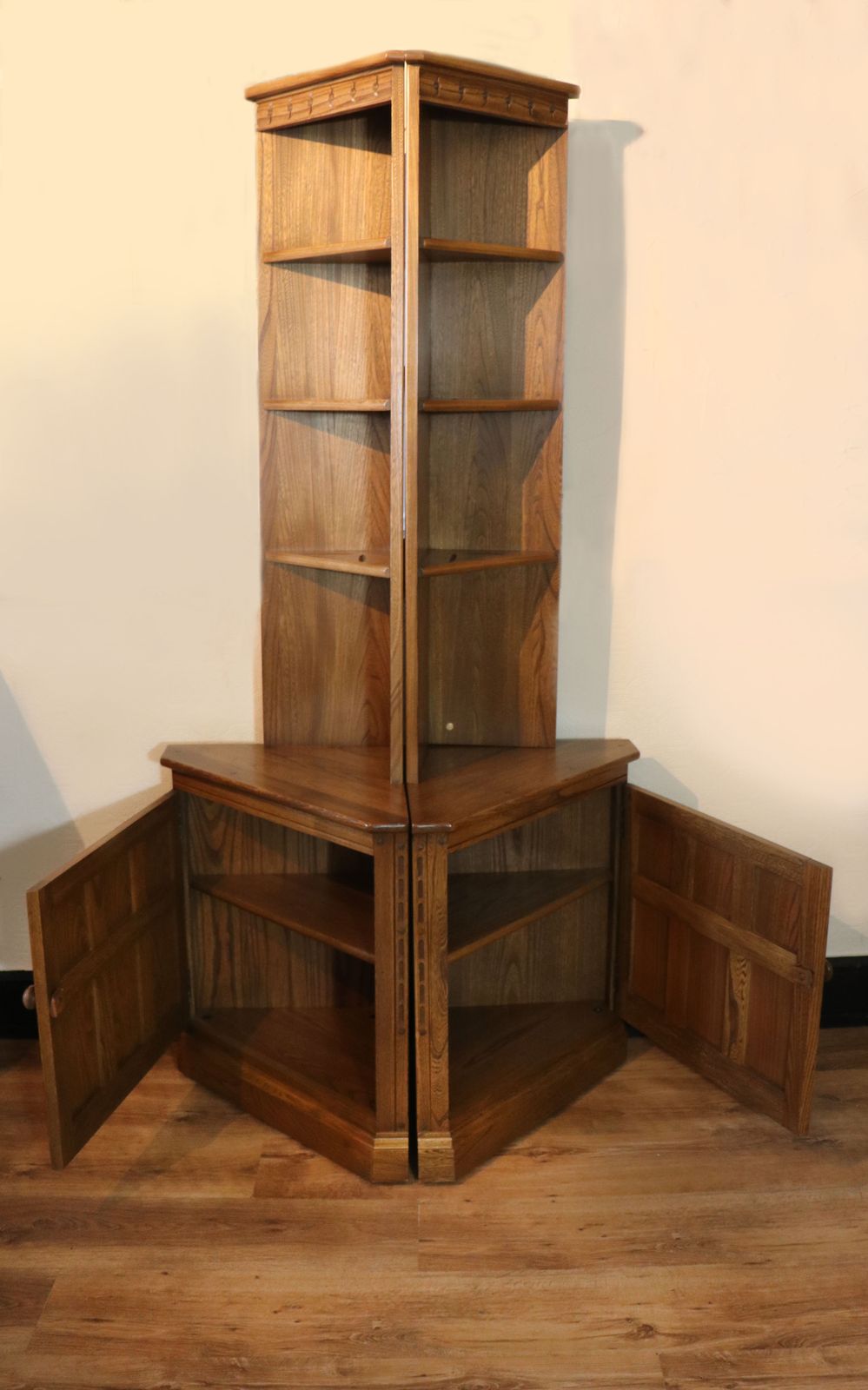 Furniture A Suite Of Ercol Elm Furniture! photo