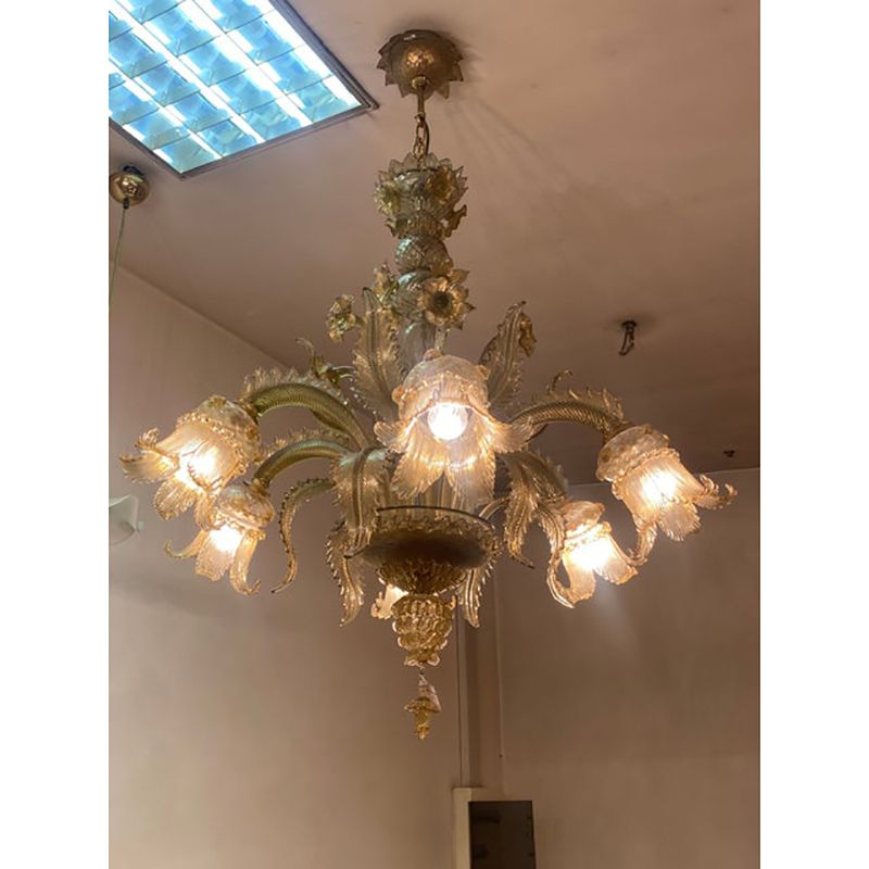 photo furniture 1970s Italian Style Murano Glass Multicolors With Gold Chandelier