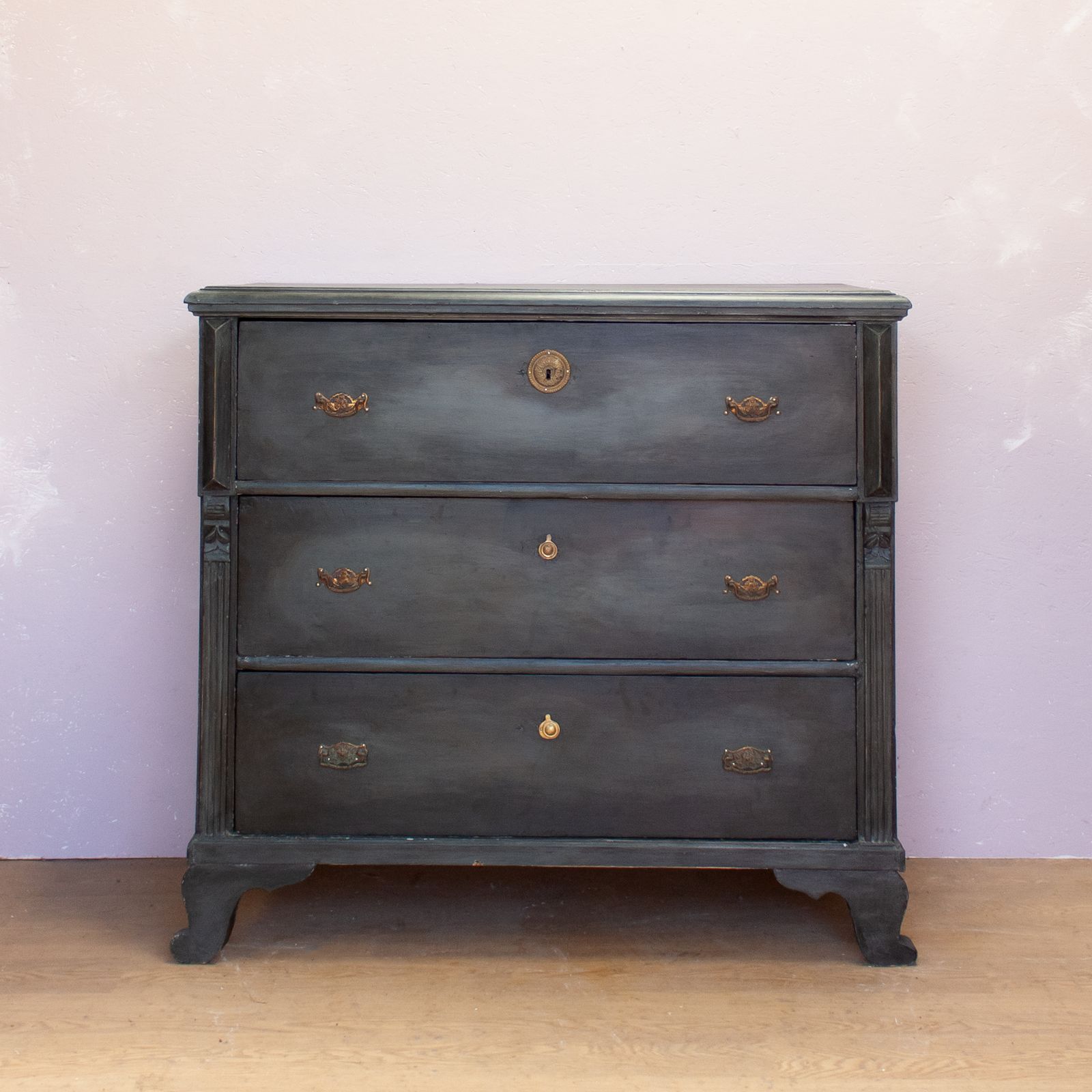 photo furniture Vintage Black Wooden Chest Of Drawers