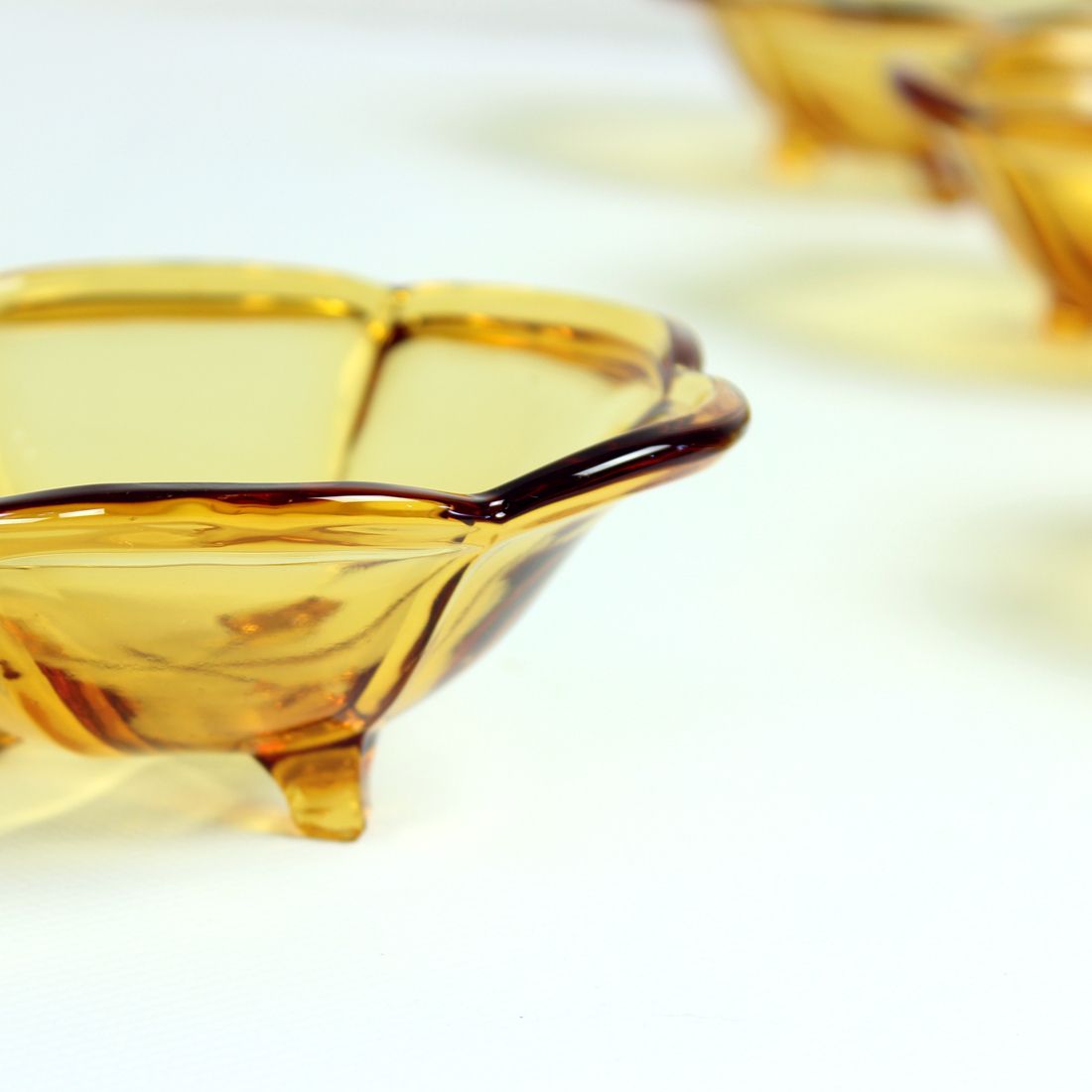 Set Of 6 Smaller Bowls In Amber Glass, Borske Sklo 1960s photo vinterior