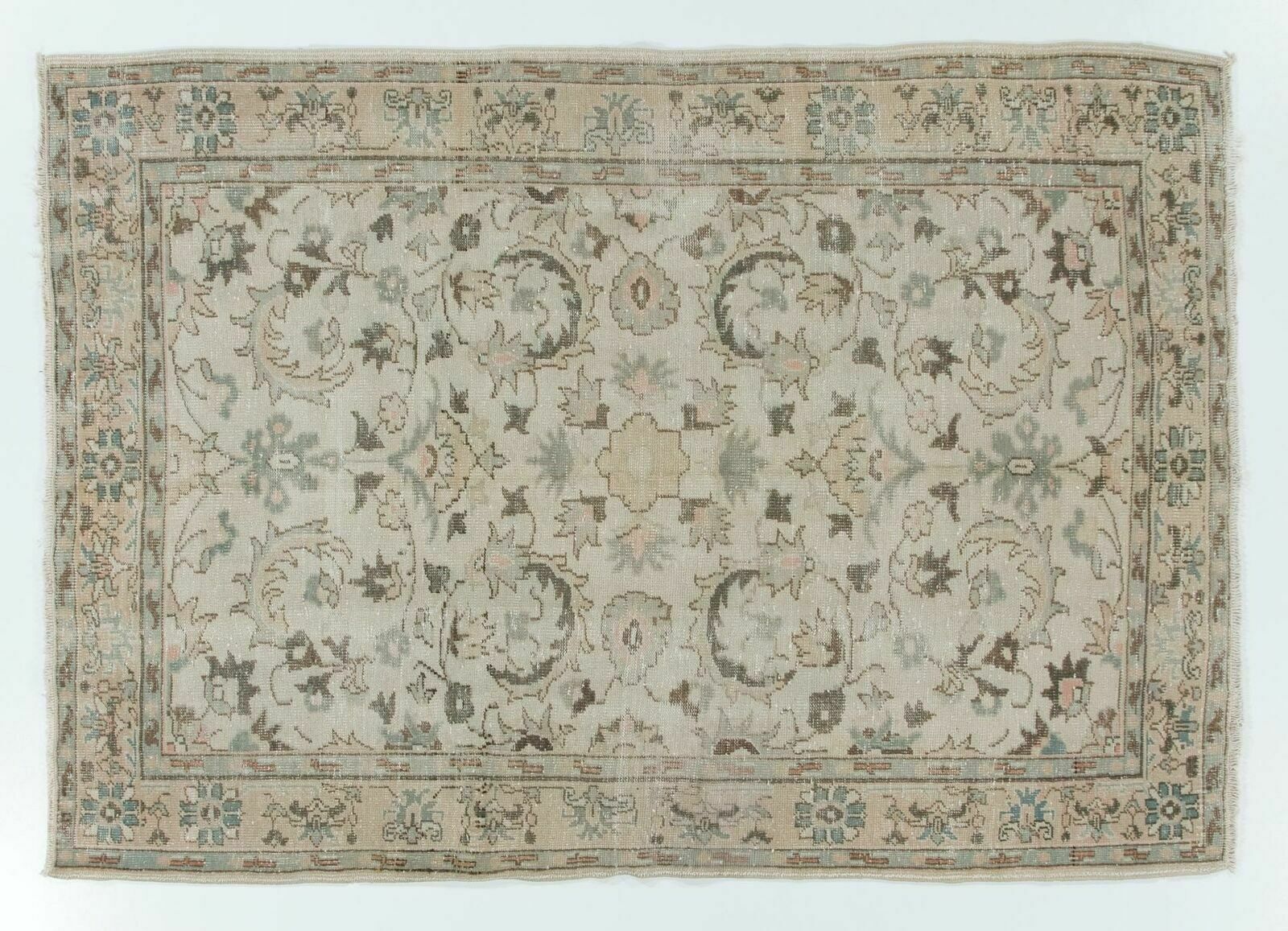 5.7x8 Ft Vintage Hand Knotted Floral Design Anatolian Rug photo 502.0