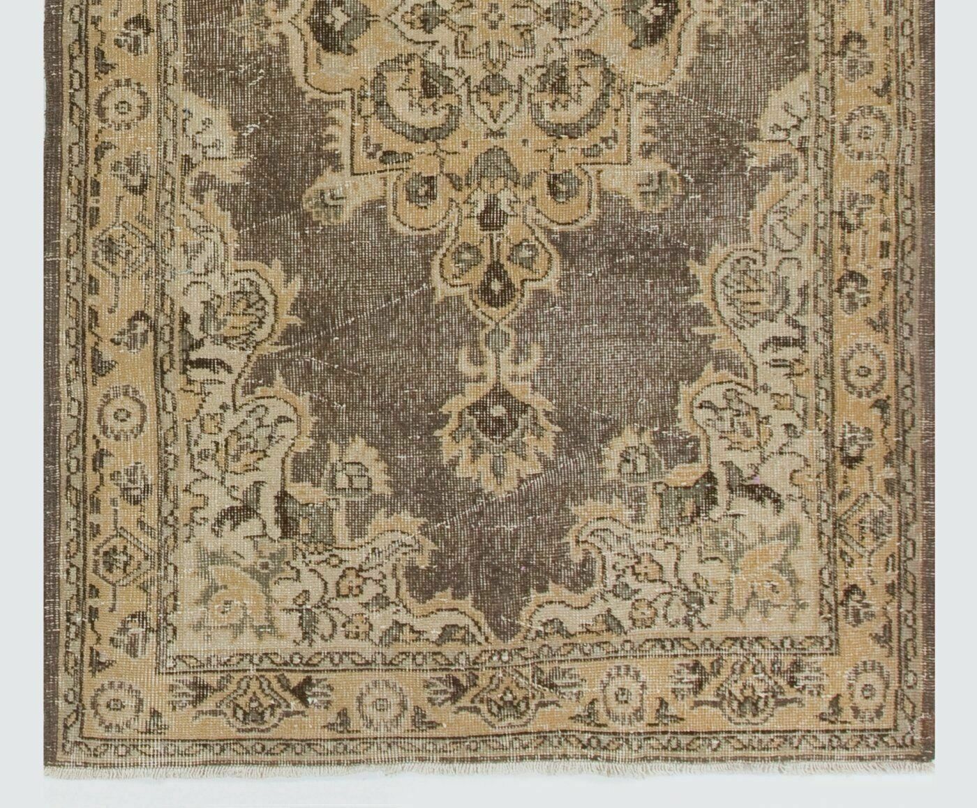 4x6.8 Ft Handmade Vintage Turkish Rug In Beige, Brown, Soft Sandy Yellow photo Textiles