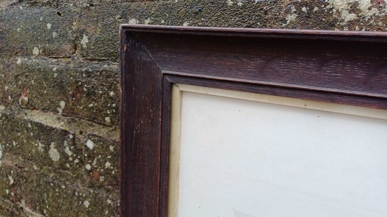 Vintage Military Print 50th (Queens Own) Regiment 1850. Glazed Oak Frame. E Walker Lithograph. photo vinterior