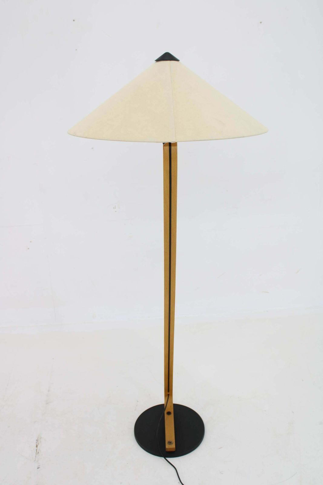 1970s Rare Mads Caprani Bentwood Floor Lamp, Denmark photo Lighting