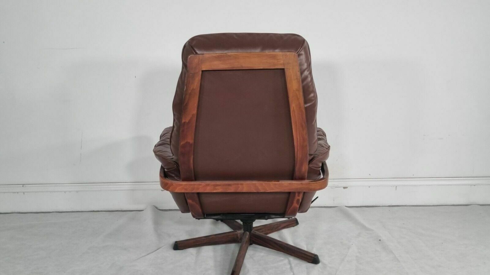 Vintage Gote Mobler Nassjo Armchair In Brown Leather photo Furniture