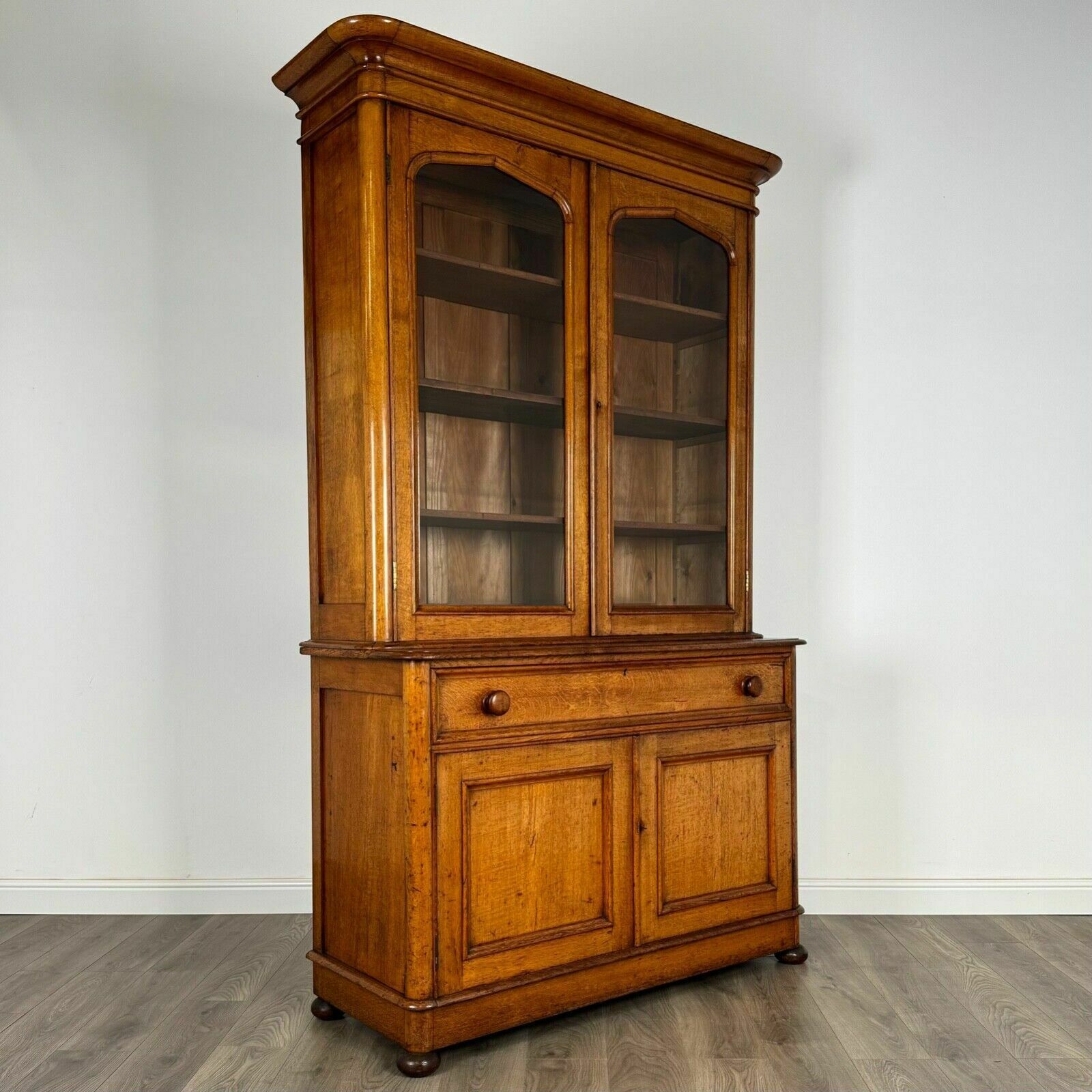 photo furniture Antique 19th Century Golden Oak Bookcase On Cupboard Of Finest Quality