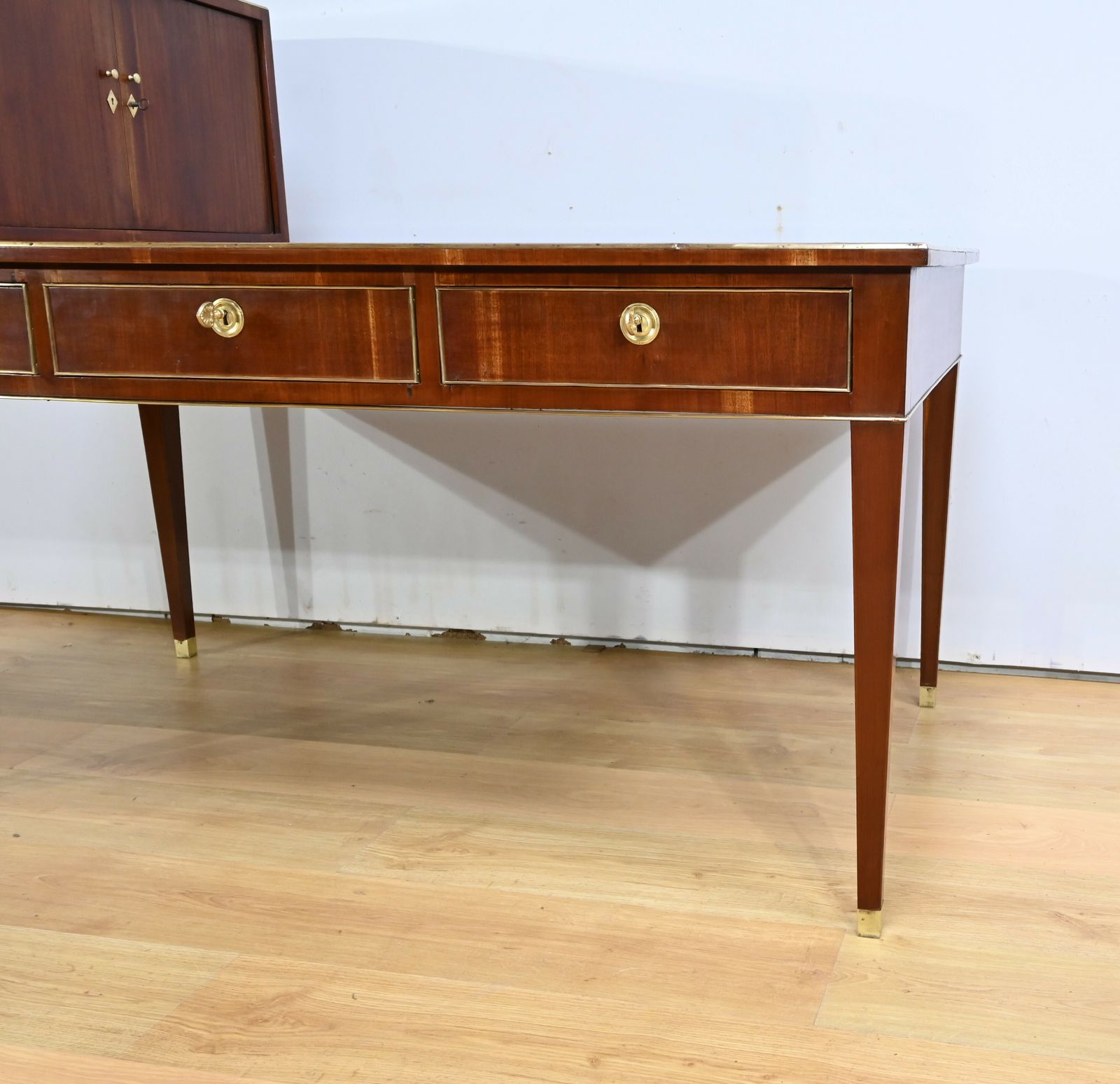 photo vinterior Mahogany Cartonnier Desk, Directoire Period – Early 19th Century