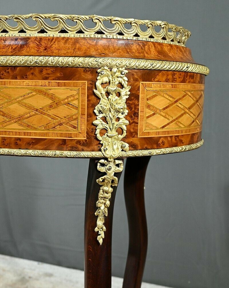 2840.0 Planter In Precious Wood Marquetry, Napoleon III Period – Mid 19th Century photo