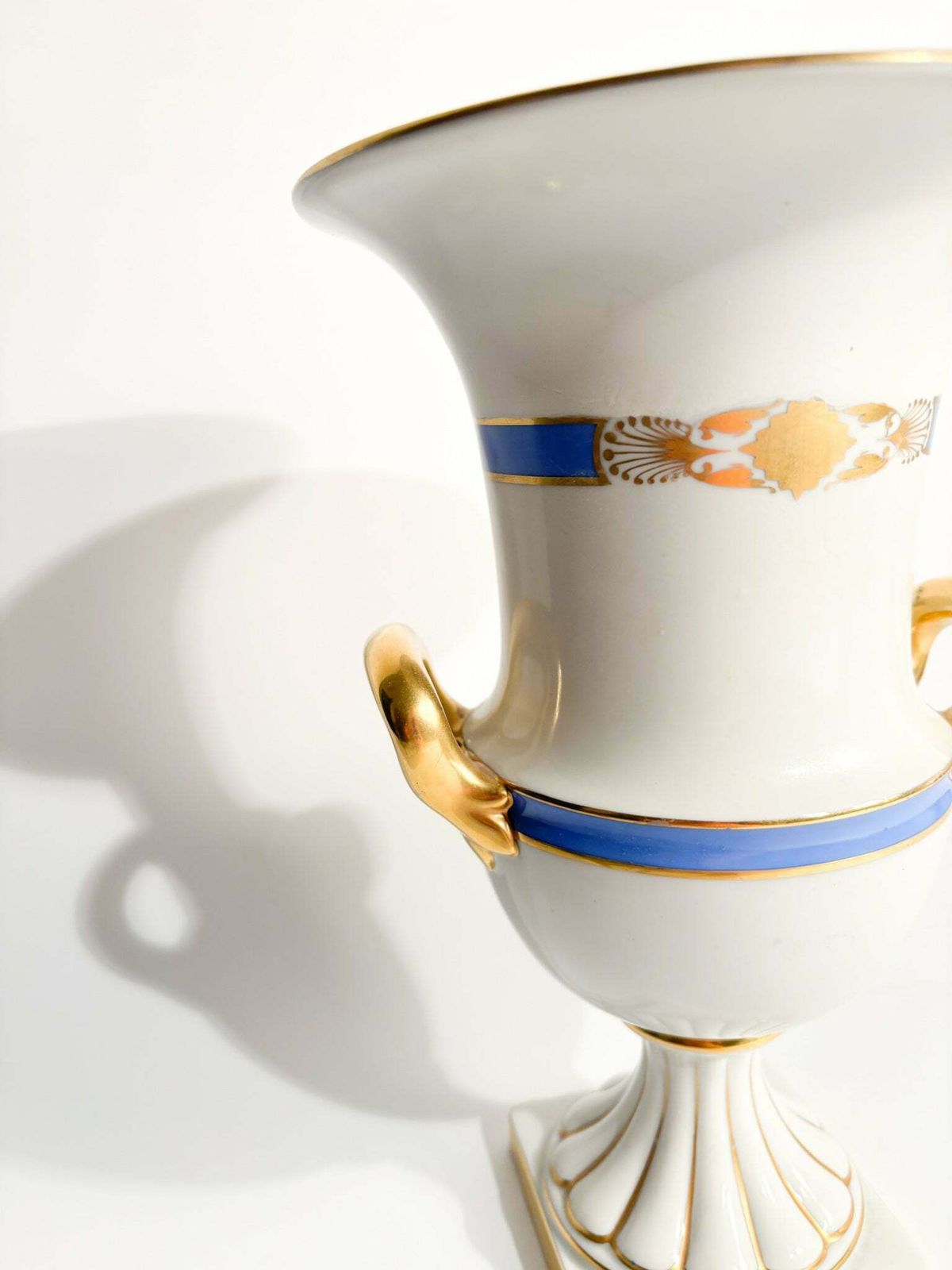 Hand Painted Herend Porcelain Vase From The 1940s photo 318.0