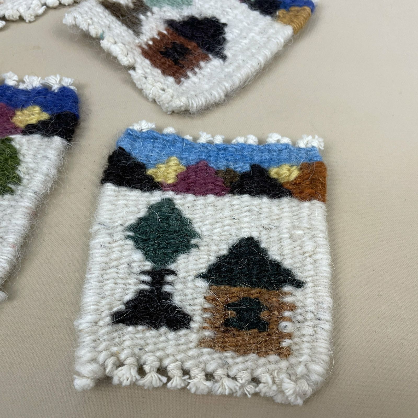 Set Of 5 Coaster Placemat Small Drink Holder Drinks Mat Woven Handmade Fabric Tassels Patterned Wool photo vinterior