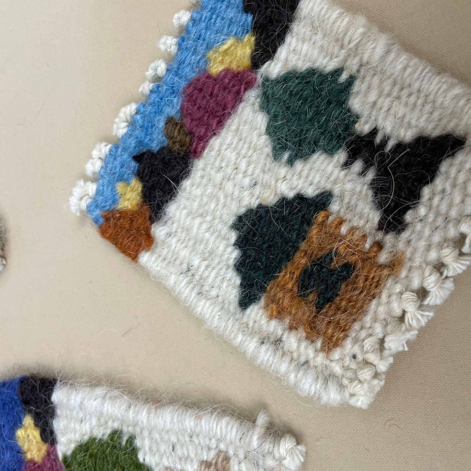 Set Of 5 Coaster Placemat Small Drink Holder Drinks Mat Woven Handmade Fabric Tassels Patterned Wool photo vintage