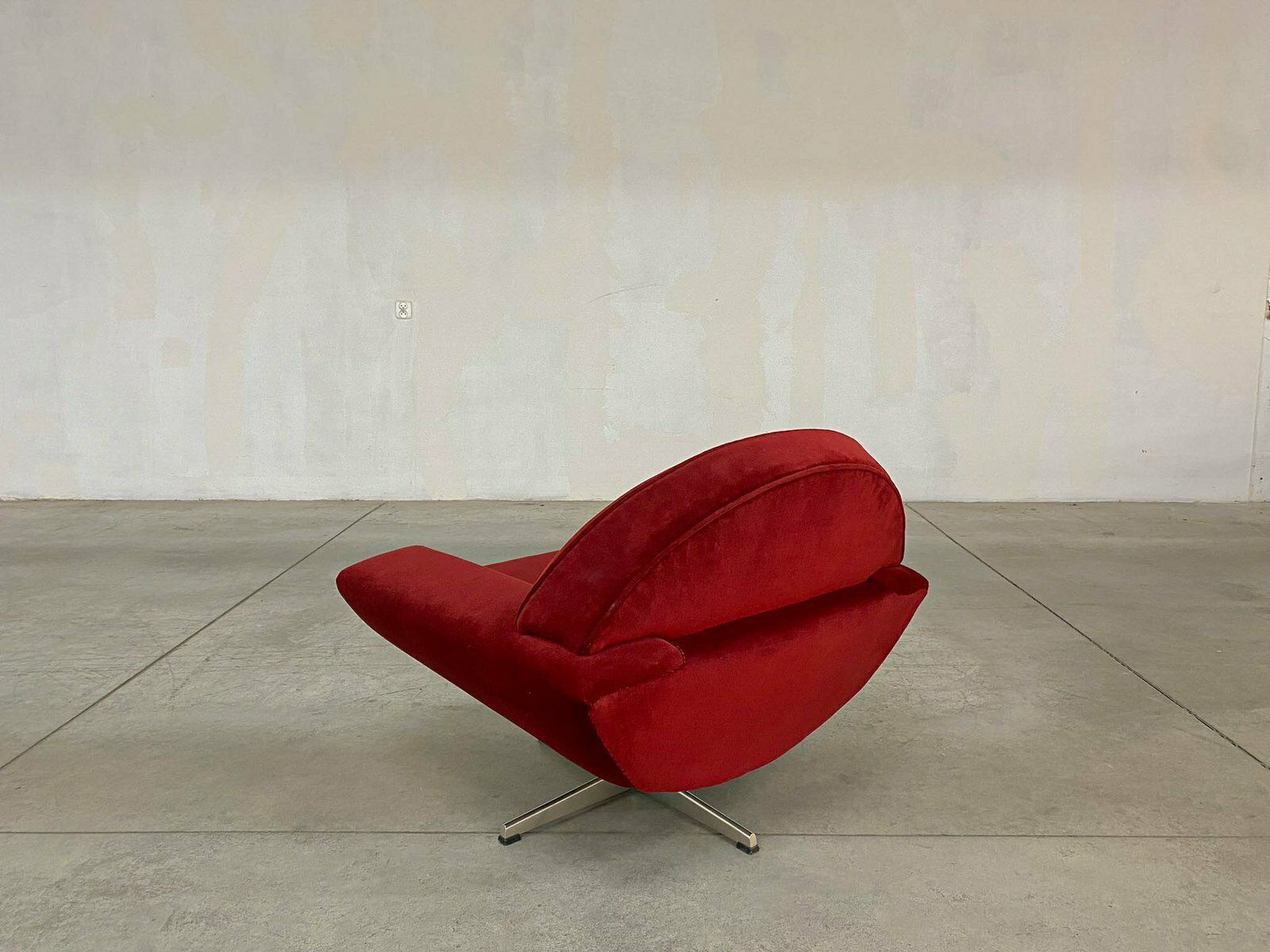 Capri Swivel Armchair By Johannes Andersen For Trensum photo vinterior