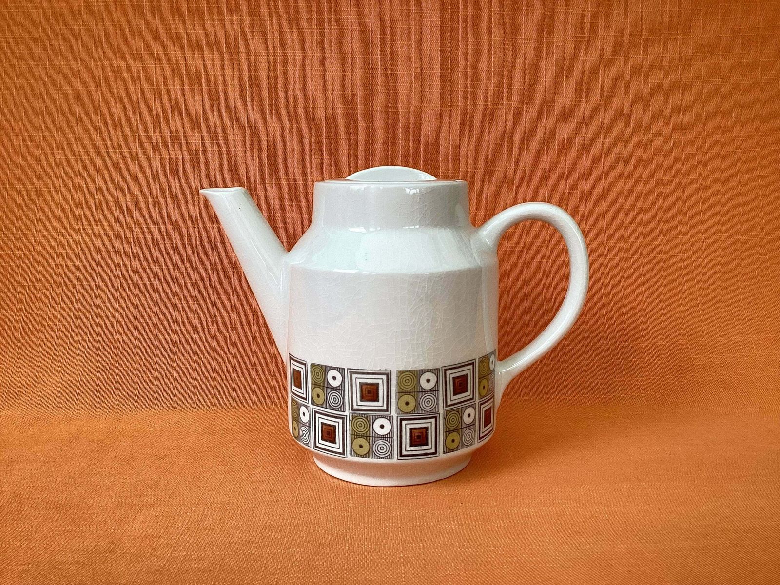 Broadhurst Kathie Winkle Rushstone ‘Kofti’ Pot (2 Pint), 1960s Kathie Winkle Teapot, Broadhurst Rushstone Coffee Pot,Kathie Winkle Kofti Pot