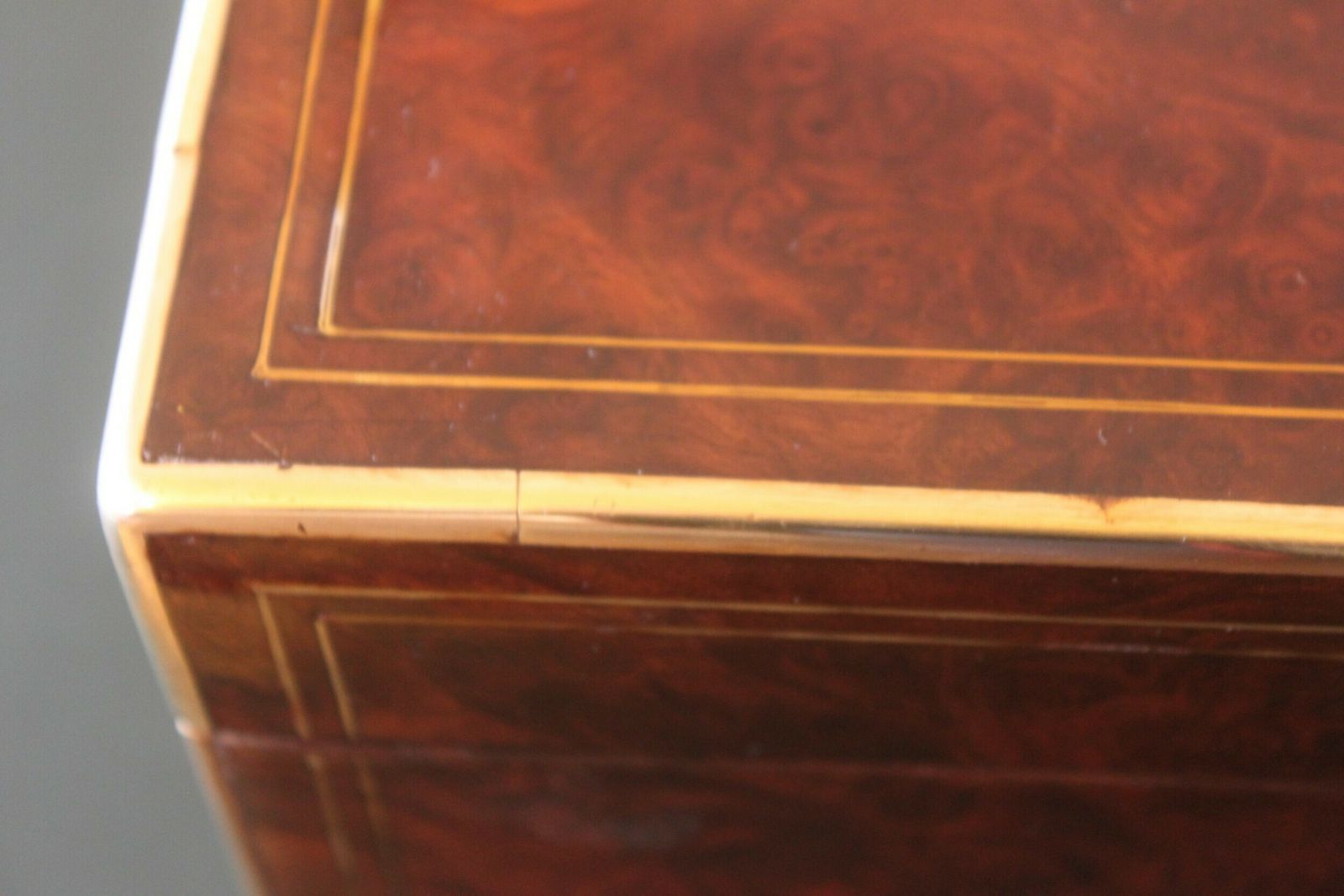 Victorian Burr Walnut Writing Slope With Secret Drawers And Compartment, Attributed To George Austin Of Dublin photo for sale