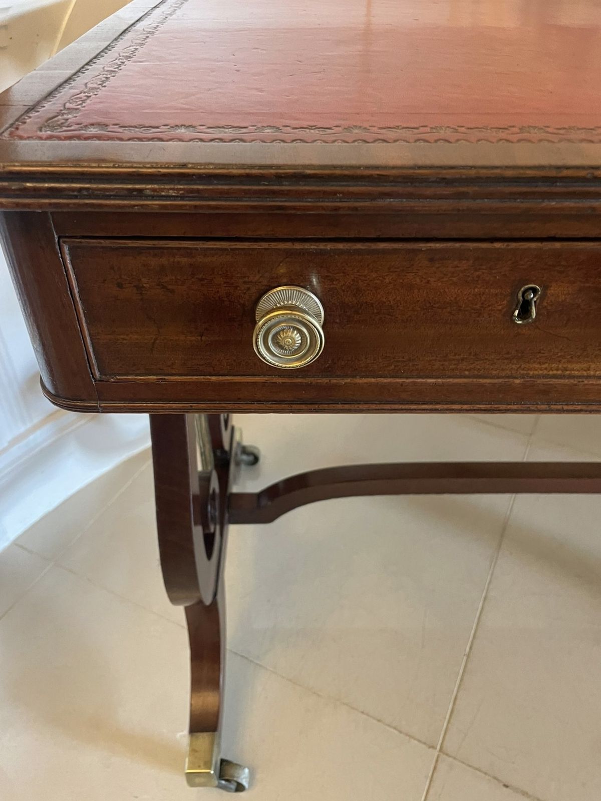 Superb Quality Antique 19th Century Mahogany Writing Desk photo vintage