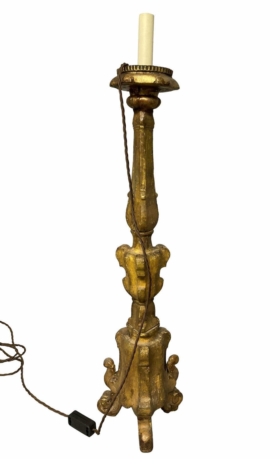 A Pair Of XVIII Century Italian Giltwood Lamps photo 1534.0