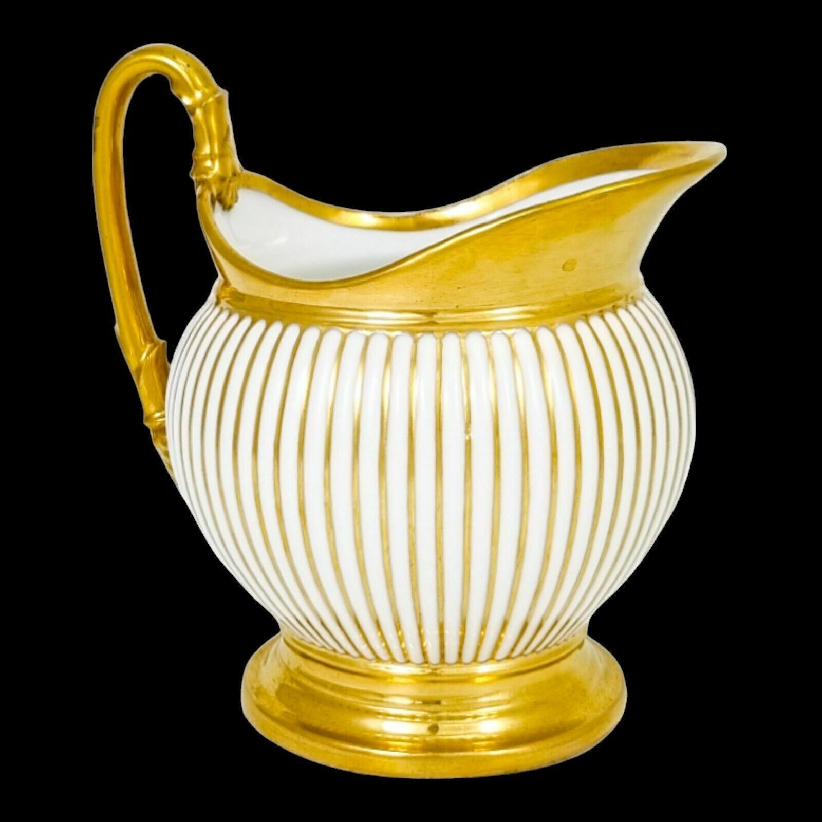 1830's French Empire Old Paris Porcelain Large Gilded Milk Jug Carafe, Feuillet photo Home Decor