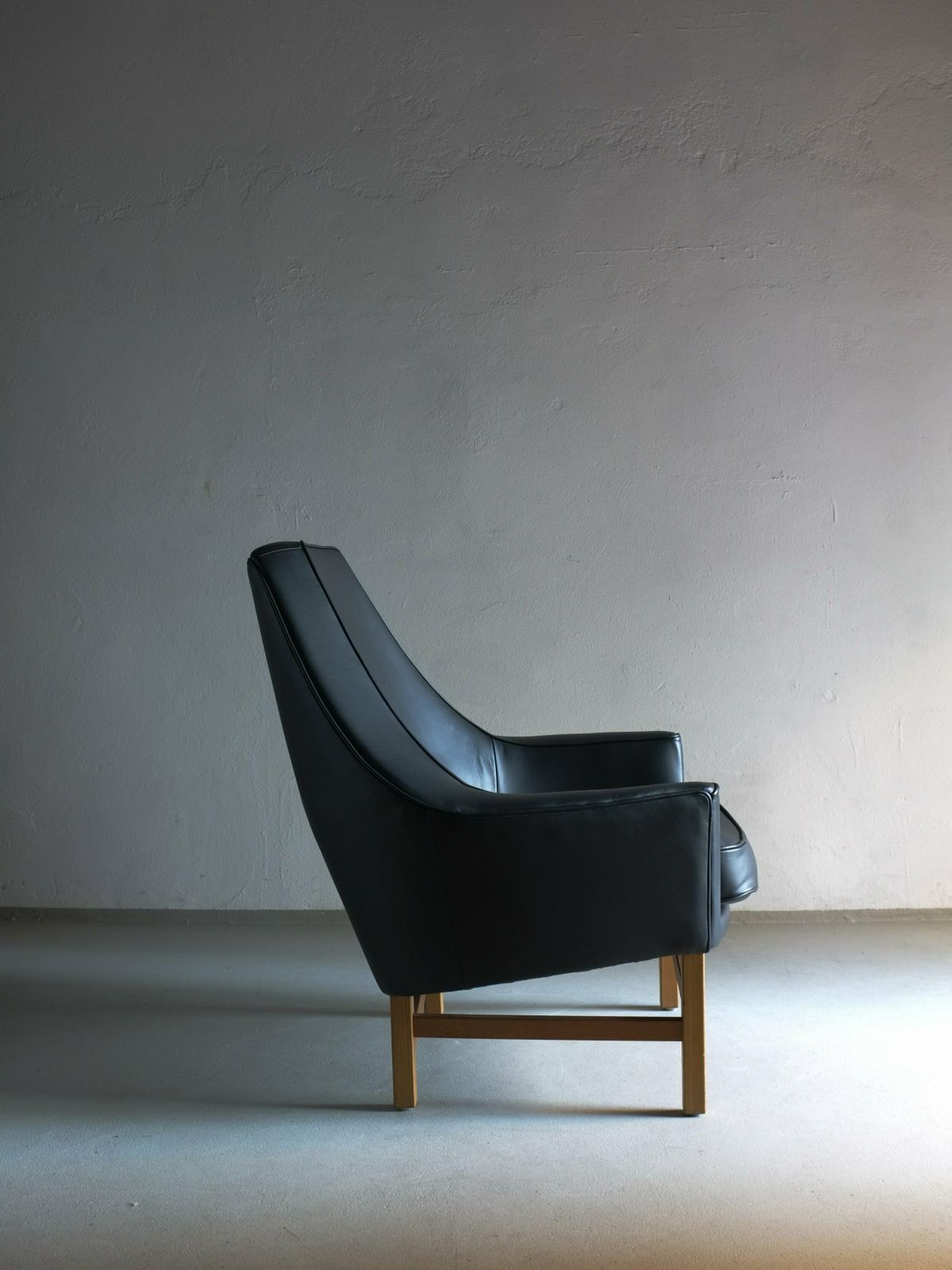 Ib Kofod Larsen Leather Oak Easy Chair | Ope Sweden | 1960s photo Furniture