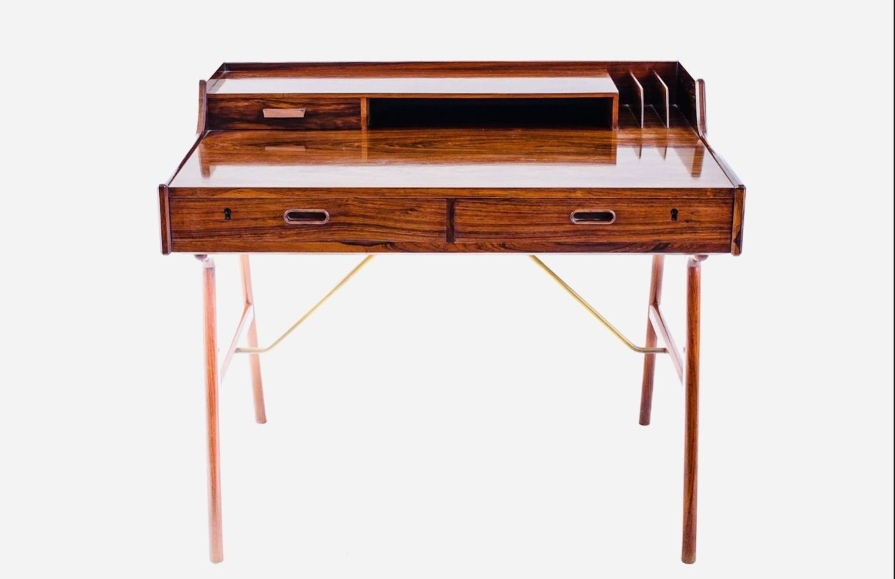Arne Wahl Iversen Rosewood Desk photo Furniture